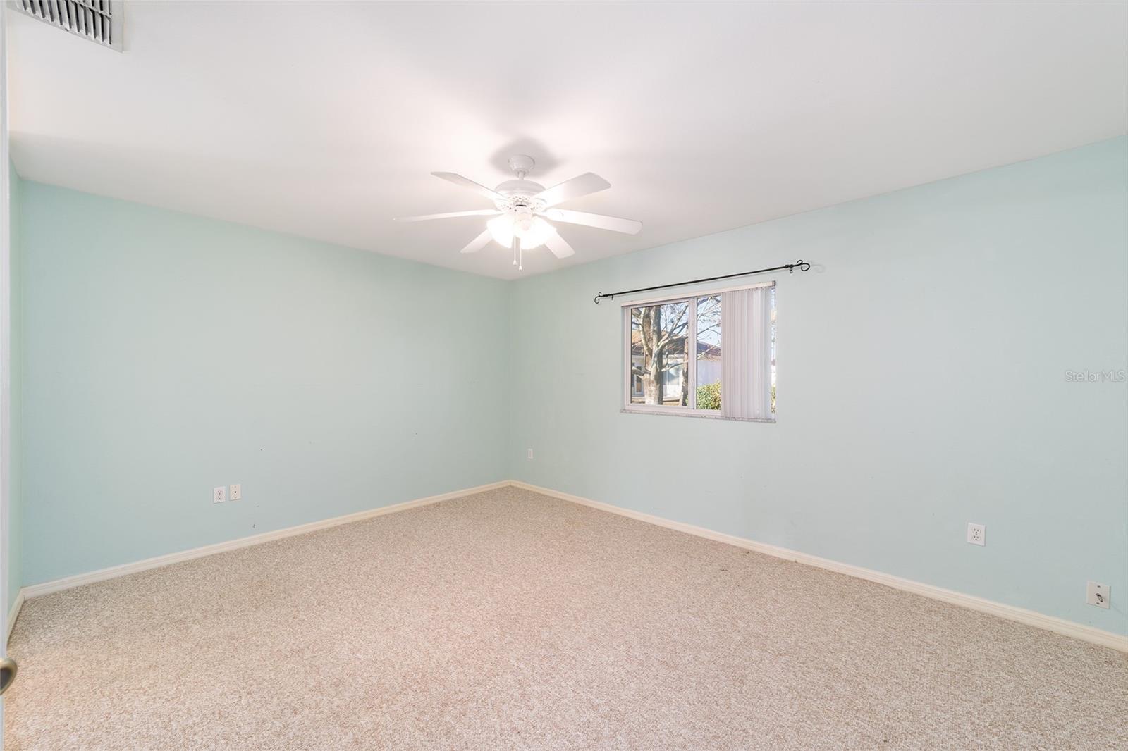 Image 17 of 63 For 13760 86th Terrace