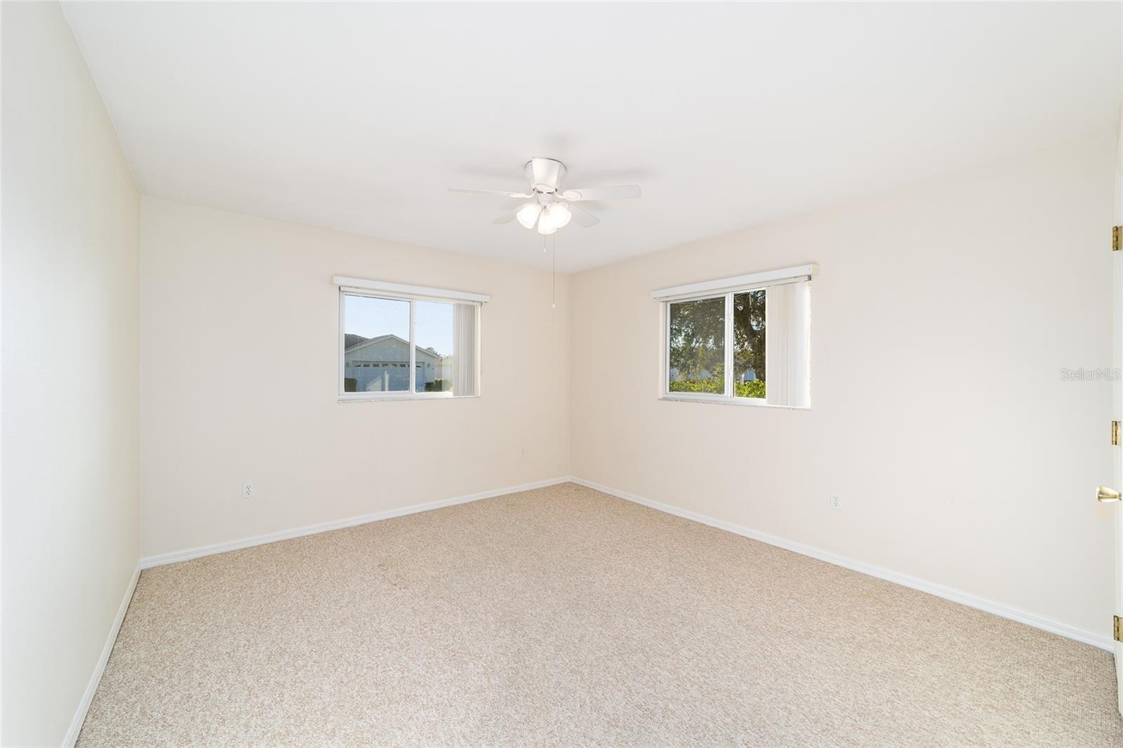 Image 23 of 63 For 13760 86th Terrace