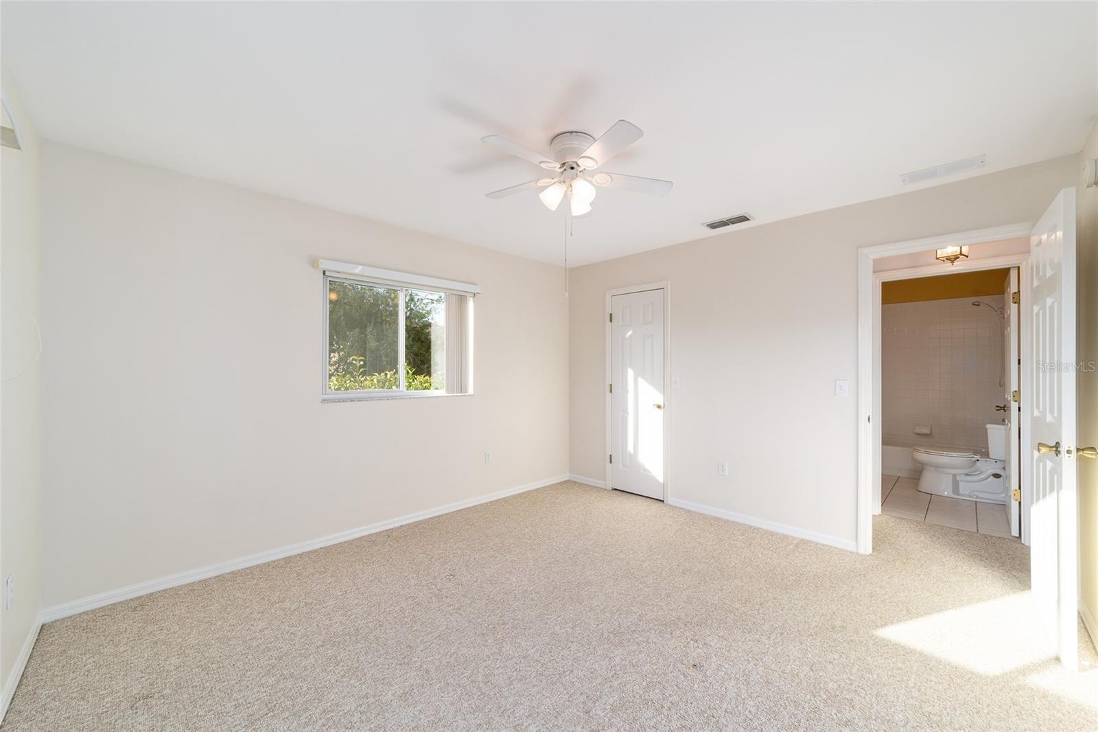 Image 24 of 63 For 13760 86th Terrace