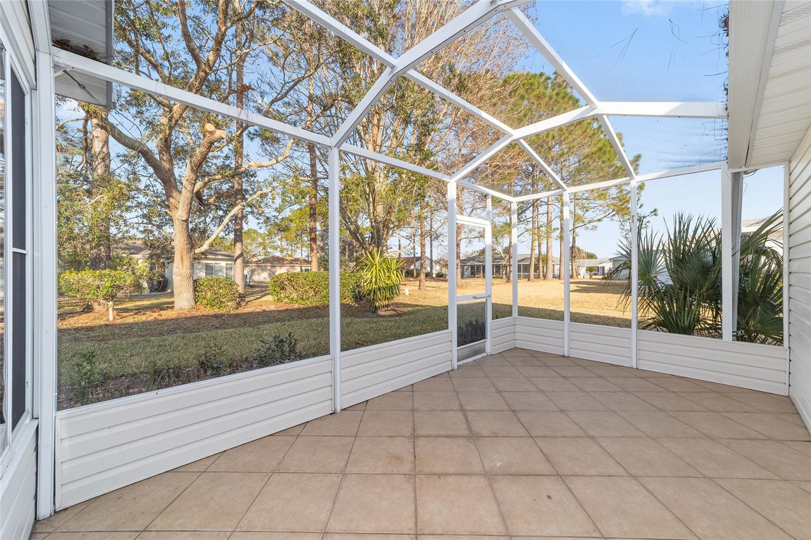 Image 31 of 63 For 13760 86th Terrace