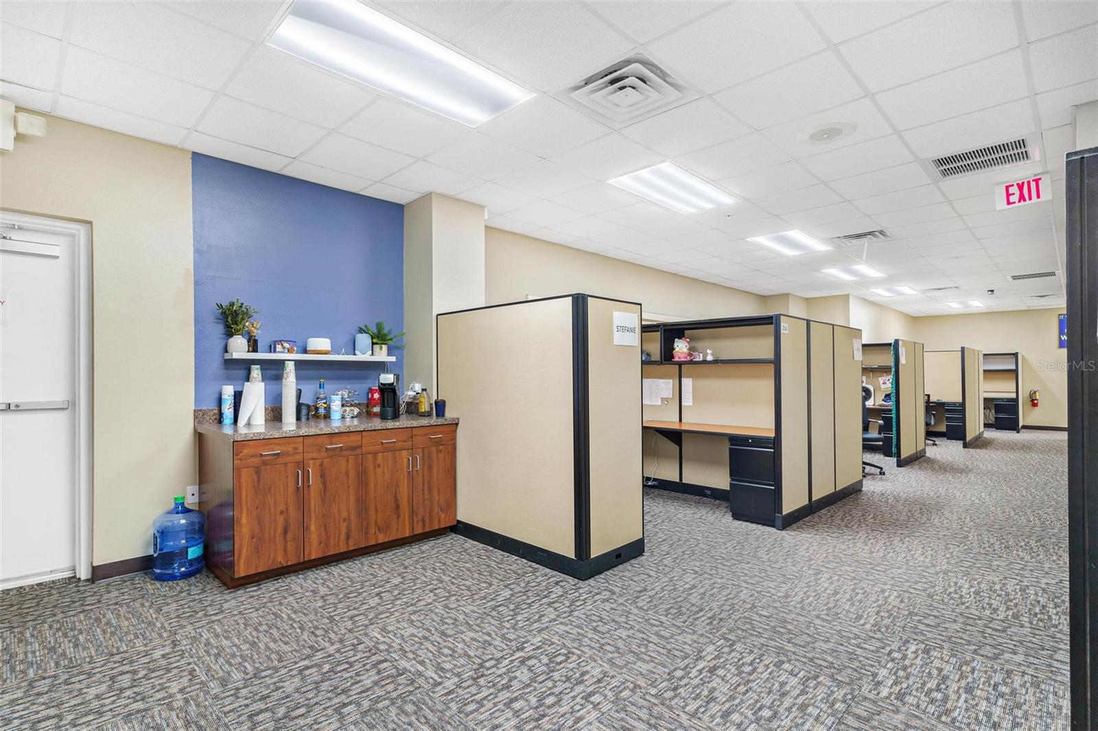 Image 13 of 31 For 1904 Thomas Avenue 102