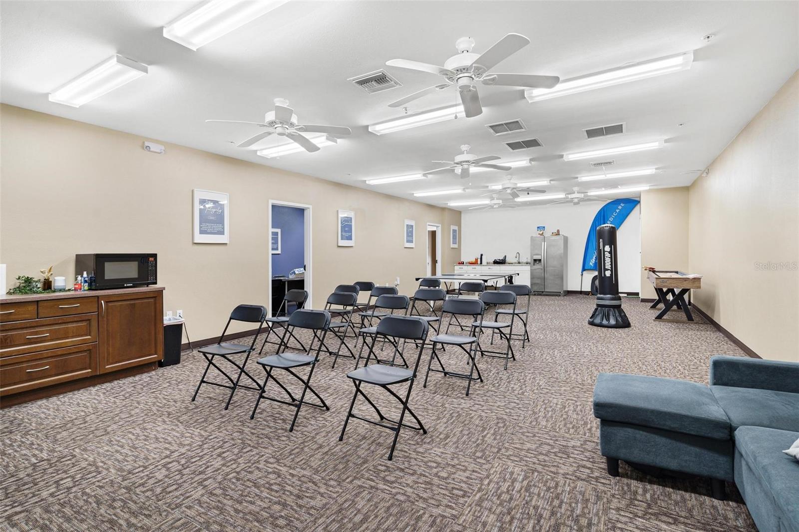 Image 25 of 31 For 1904 Thomas Avenue 102