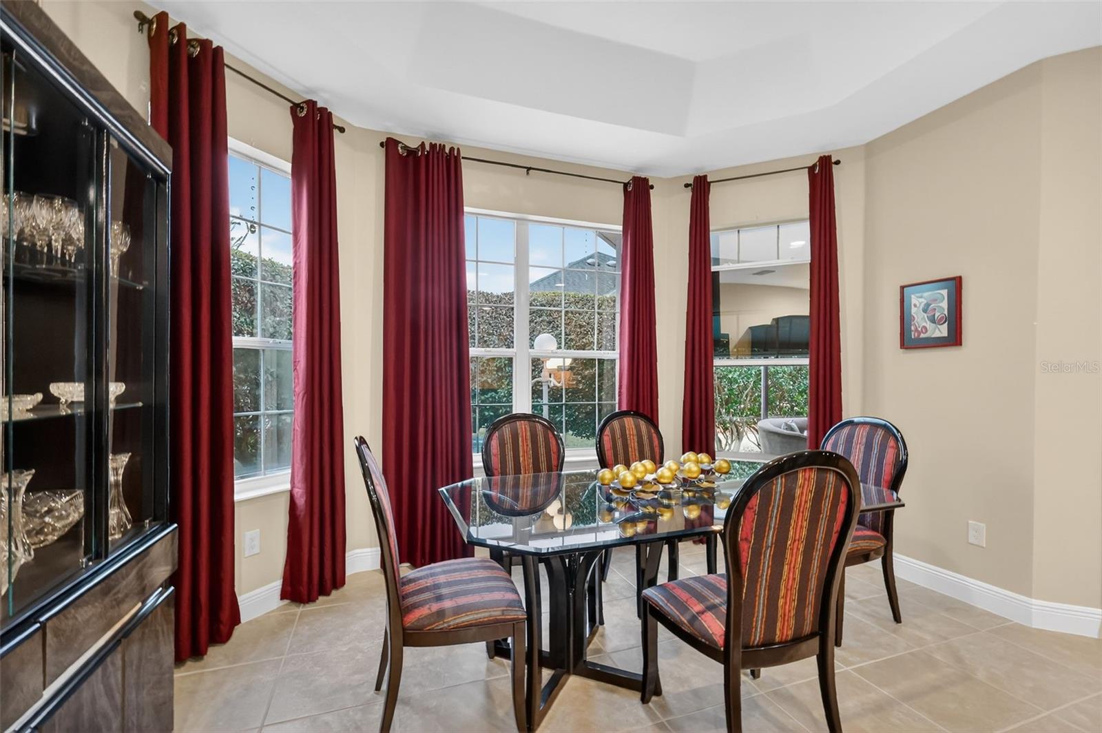 Image 15 of 45 For 3324 Queensway Terrace