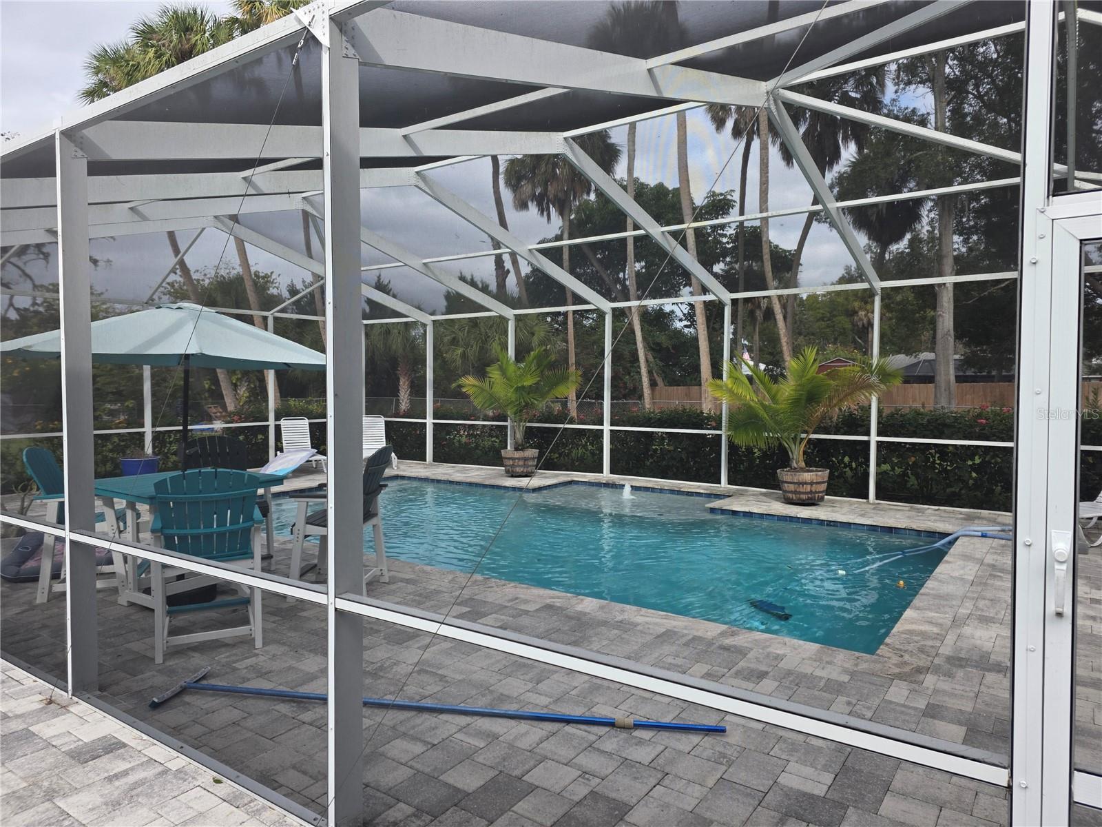 Image 11 of 76 For 5539 Delaware Avenue