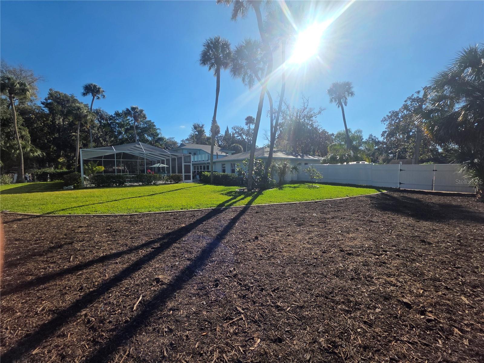 Image 21 of 76 For 5539 Delaware Avenue