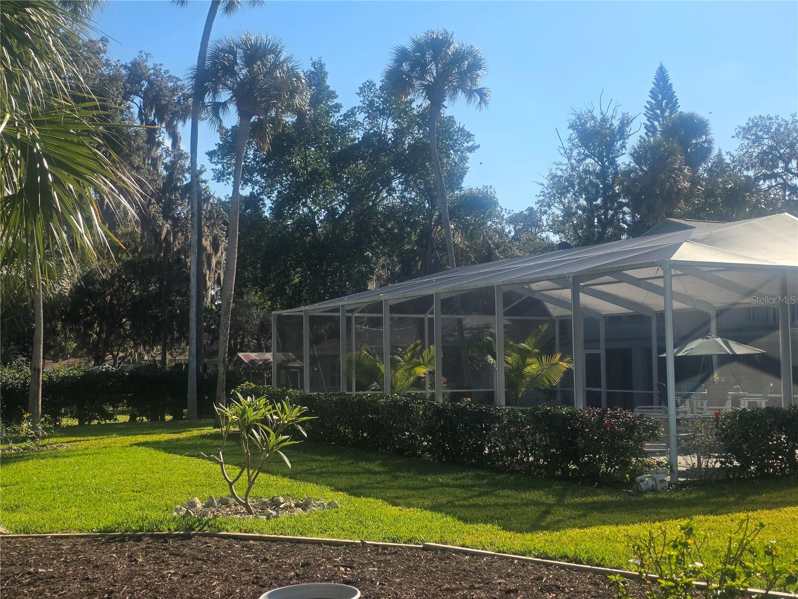 Image 23 of 76 For 5539 Delaware Avenue