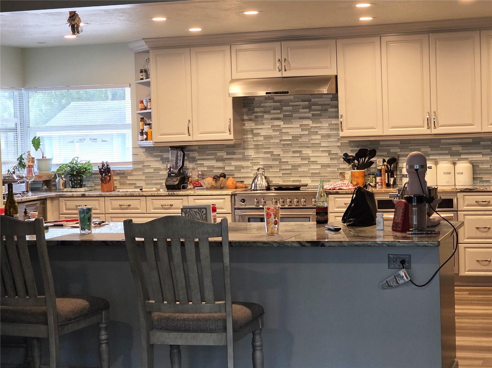 Image 32 of 76 For 5539 Delaware Avenue