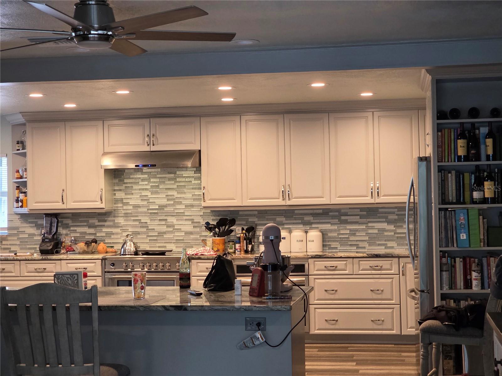 Image 33 of 76 For 5539 Delaware Avenue