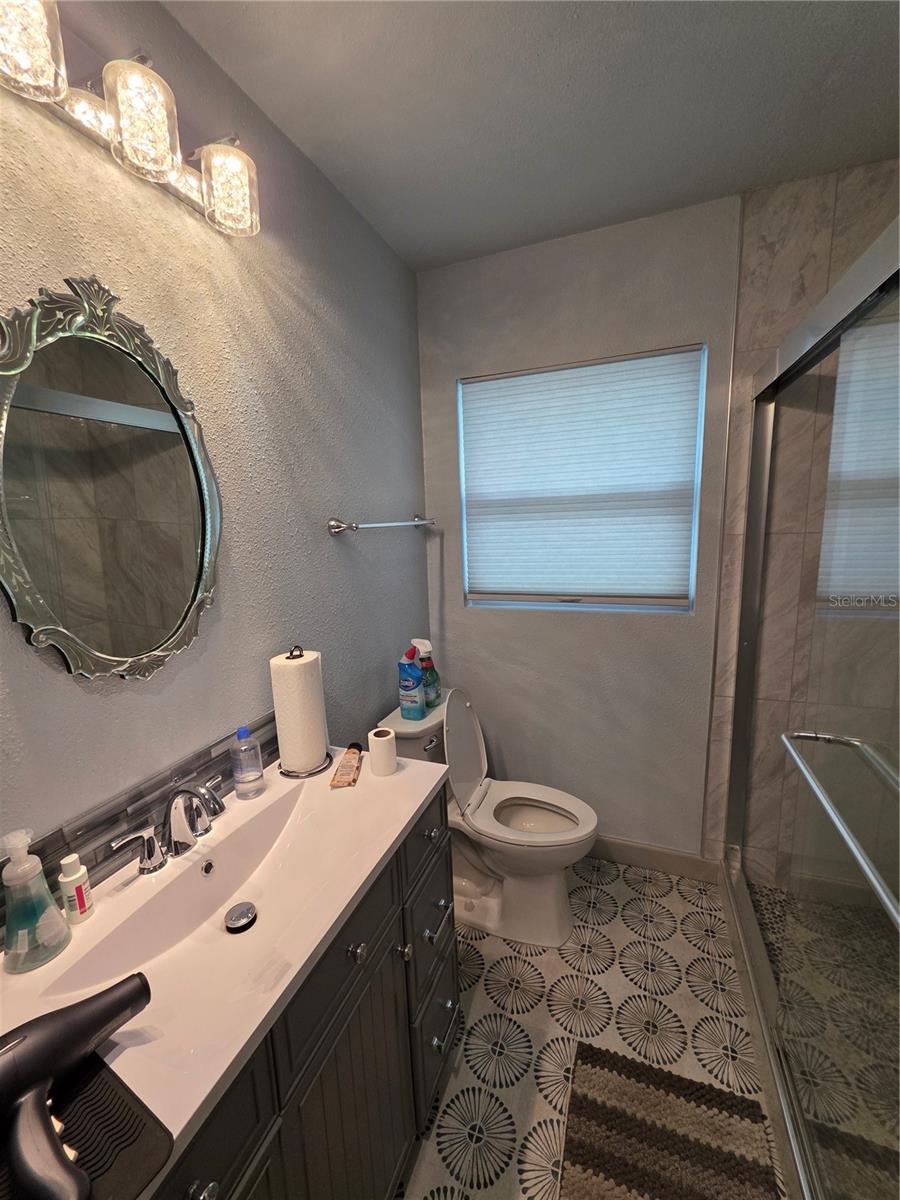 Image 43 of 76 For 5539 Delaware Avenue