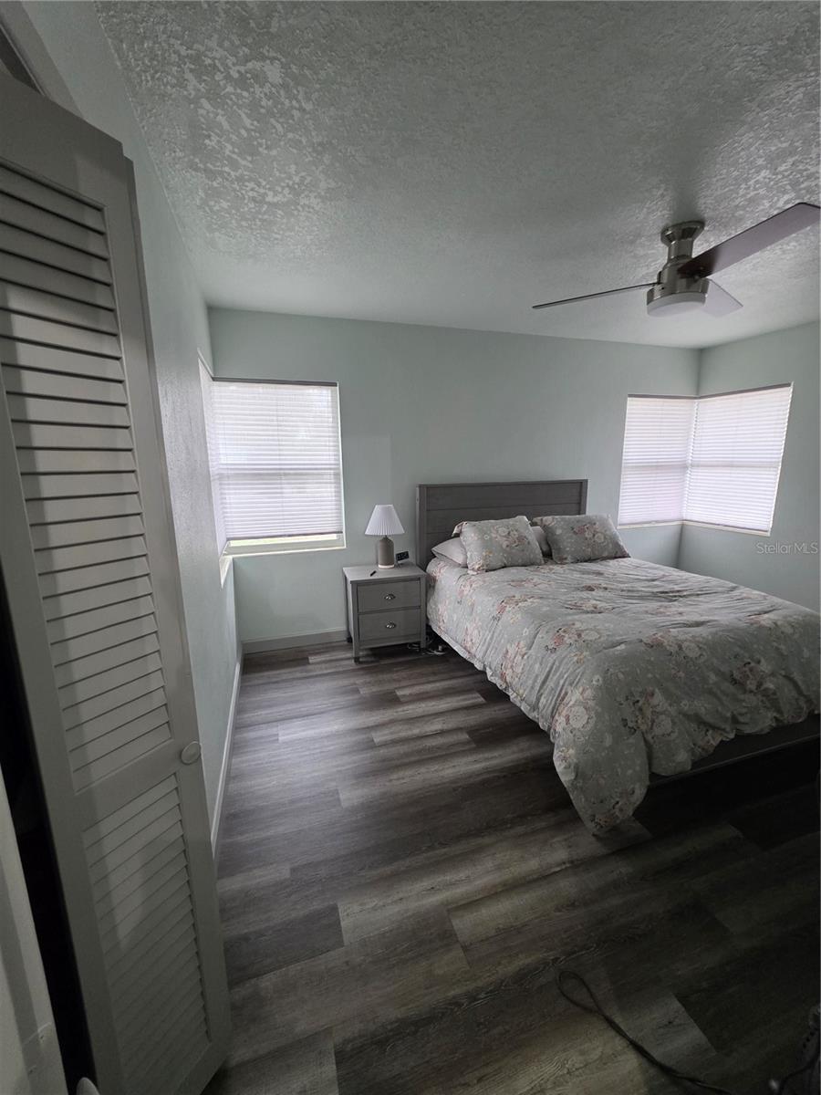 Image 45 of 76 For 5539 Delaware Avenue