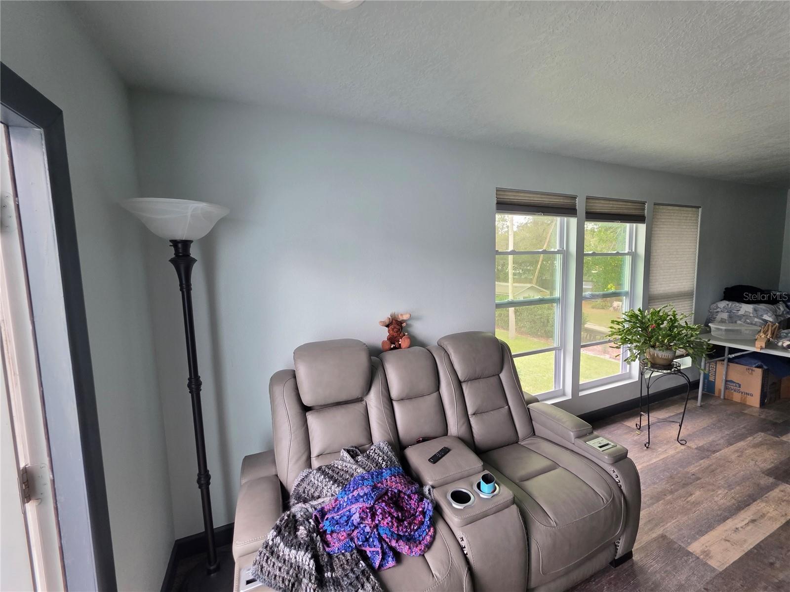 Image 60 of 76 For 5539 Delaware Avenue