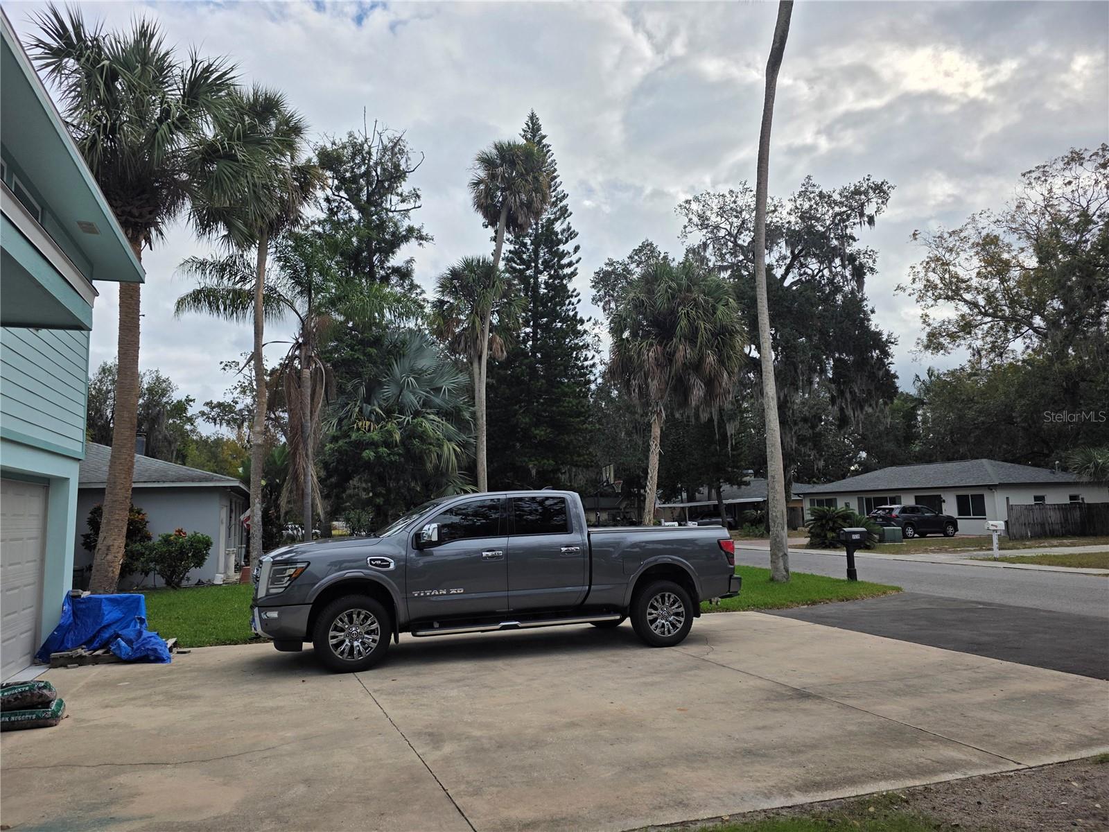 Image 7 of 76 For 5539 Delaware Avenue