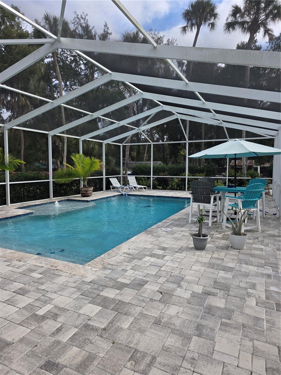 Image 9 of 76 For 5539 Delaware Avenue