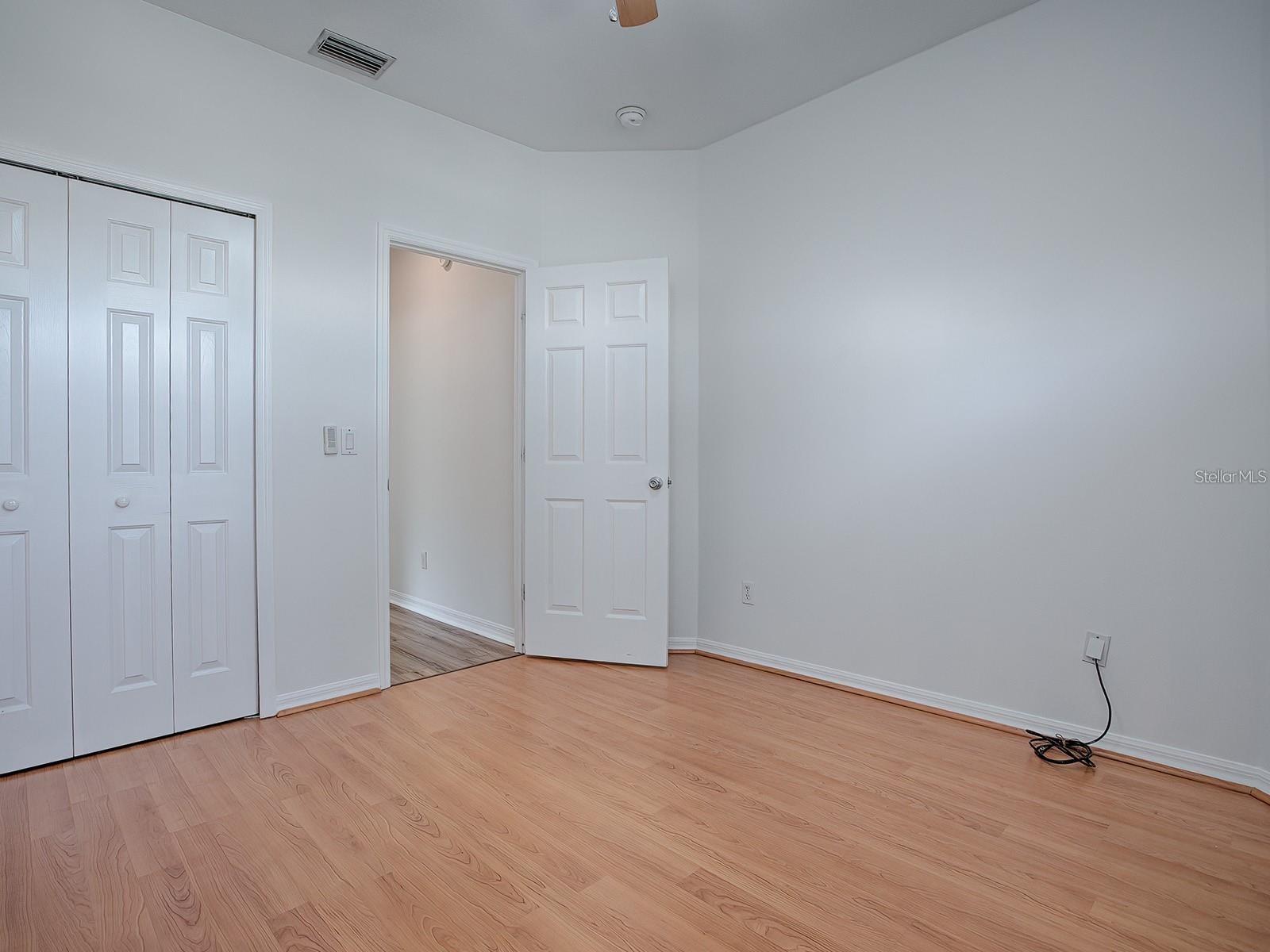 Image 23 of 52 For 9039 Saint Andrews Way