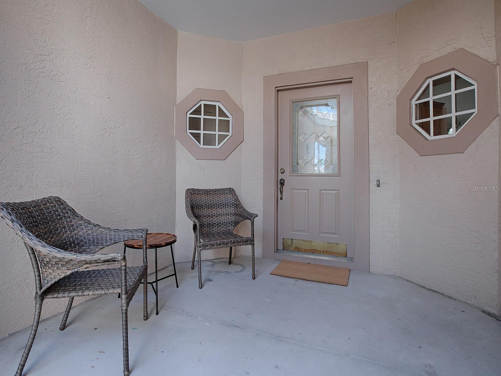 Image 3 of 52 For 9039 Saint Andrews Way