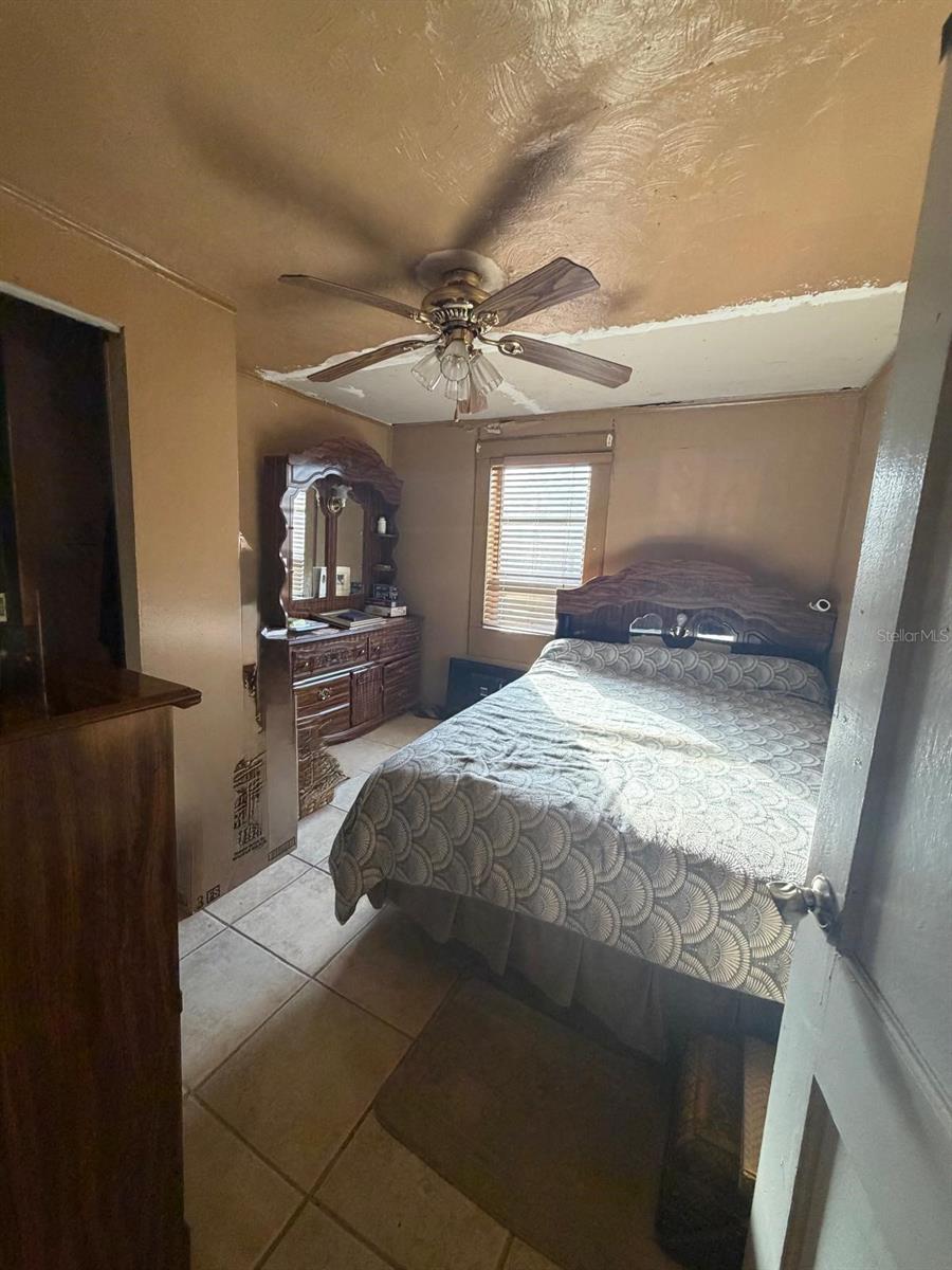 Image 15 of 25 For 3908 Genesee Street