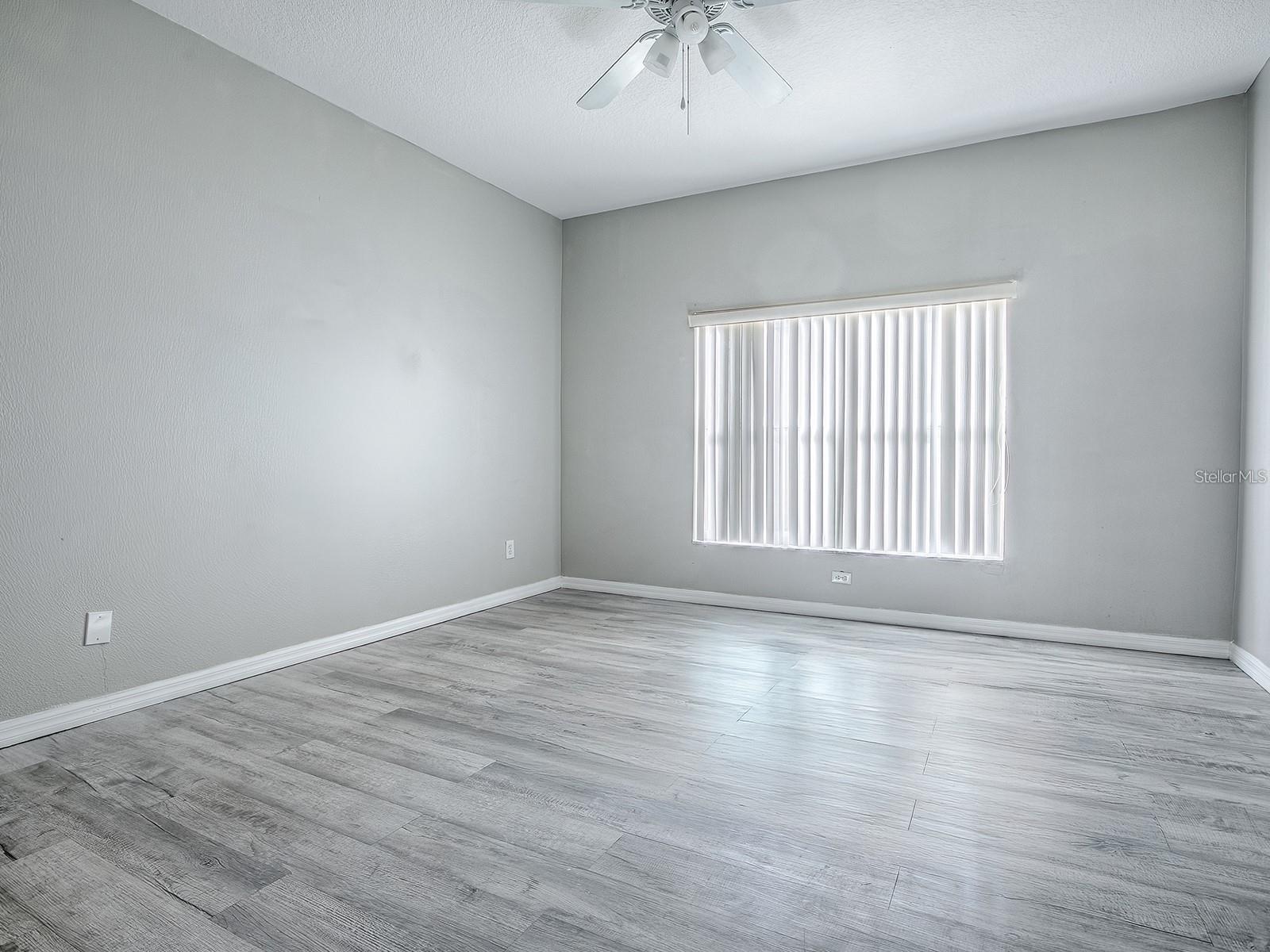 Image 11 of 25 For 1321 Kellogg Drive