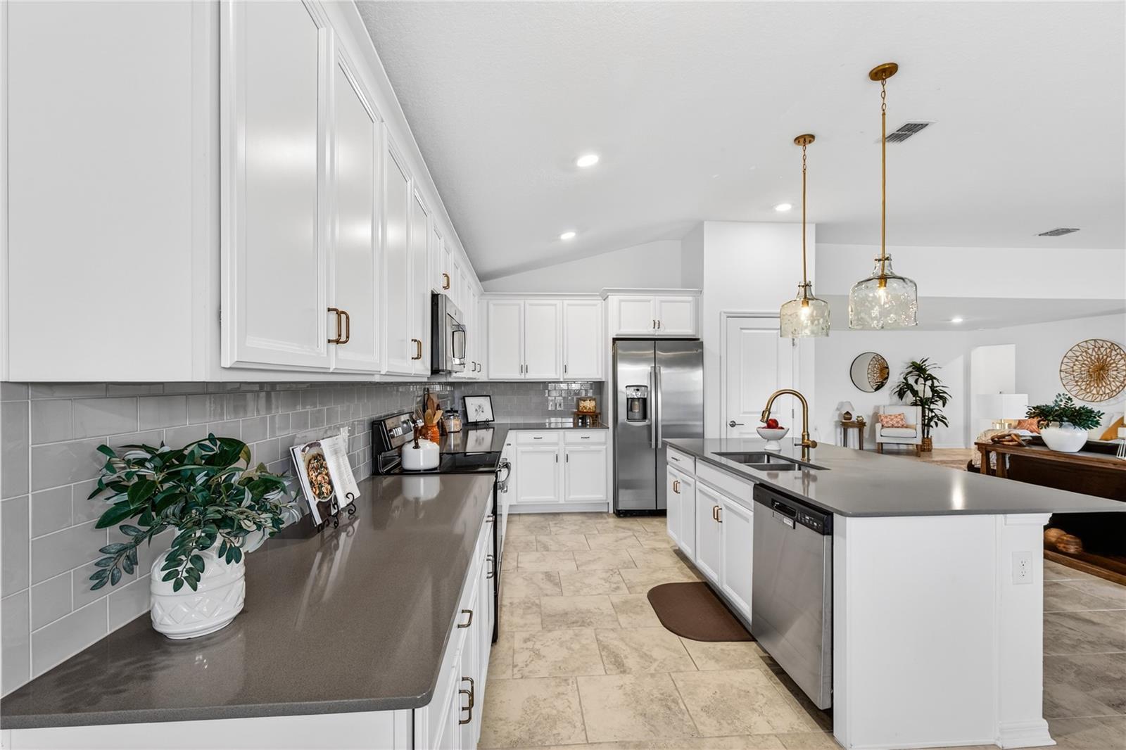 Image 16 of 52 For 5125 Fluorite Drive