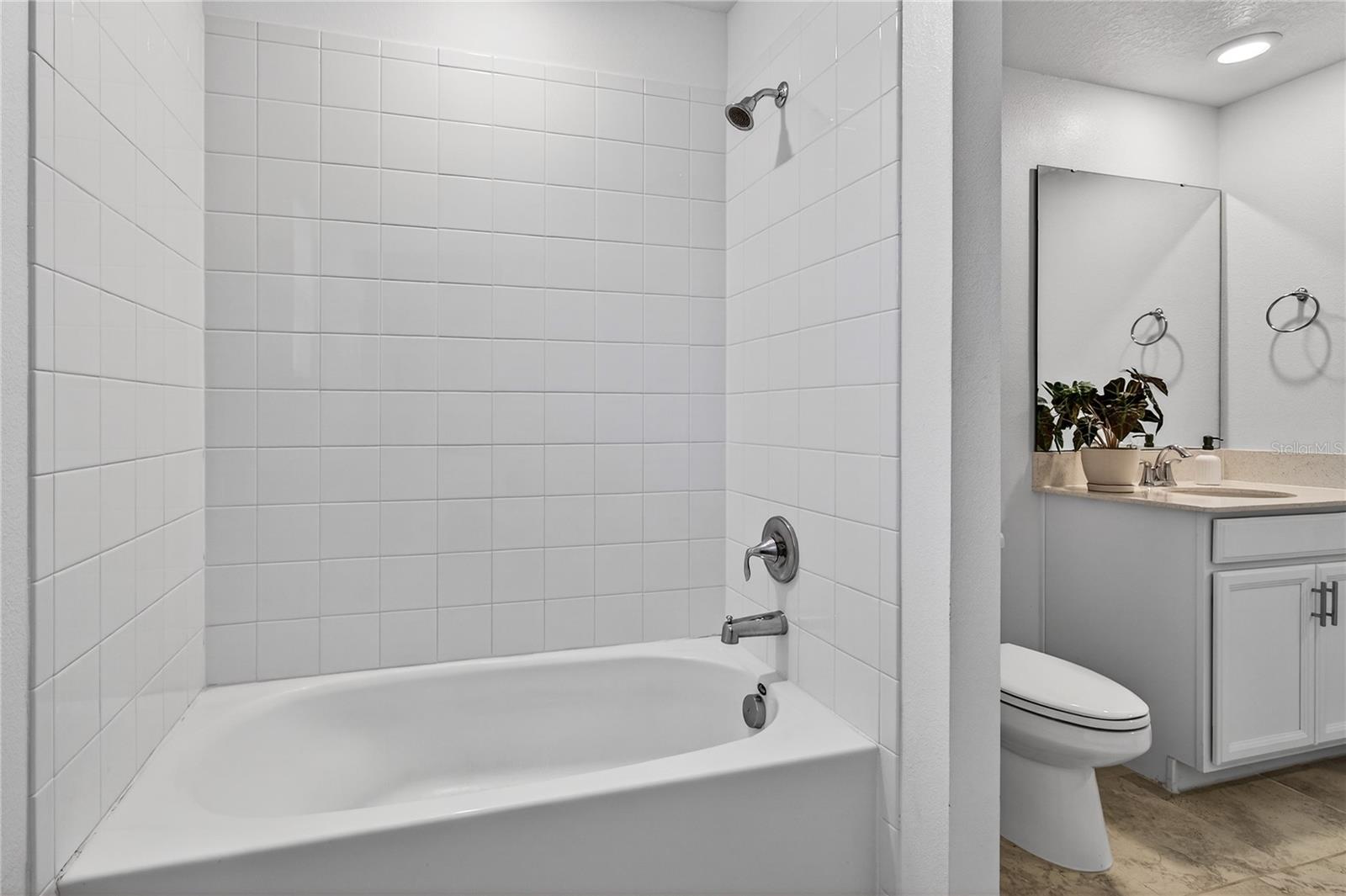 Image 28 of 52 For 5125 Fluorite Drive