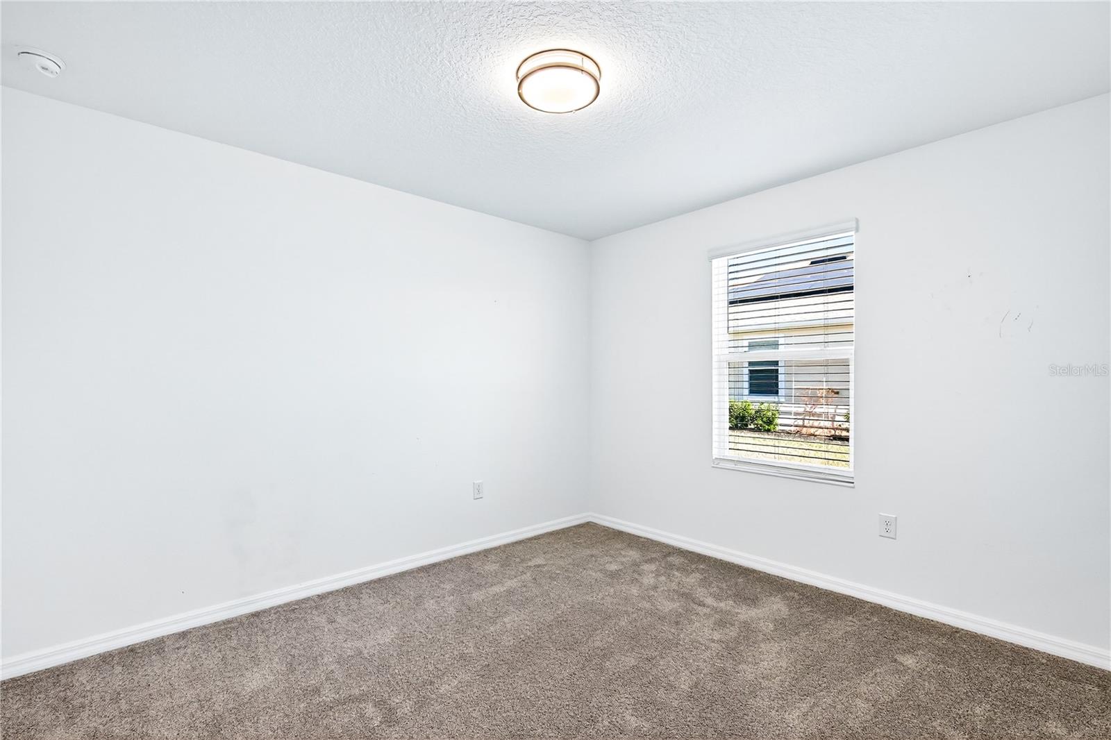 Image 29 of 52 For 5125 Fluorite Drive