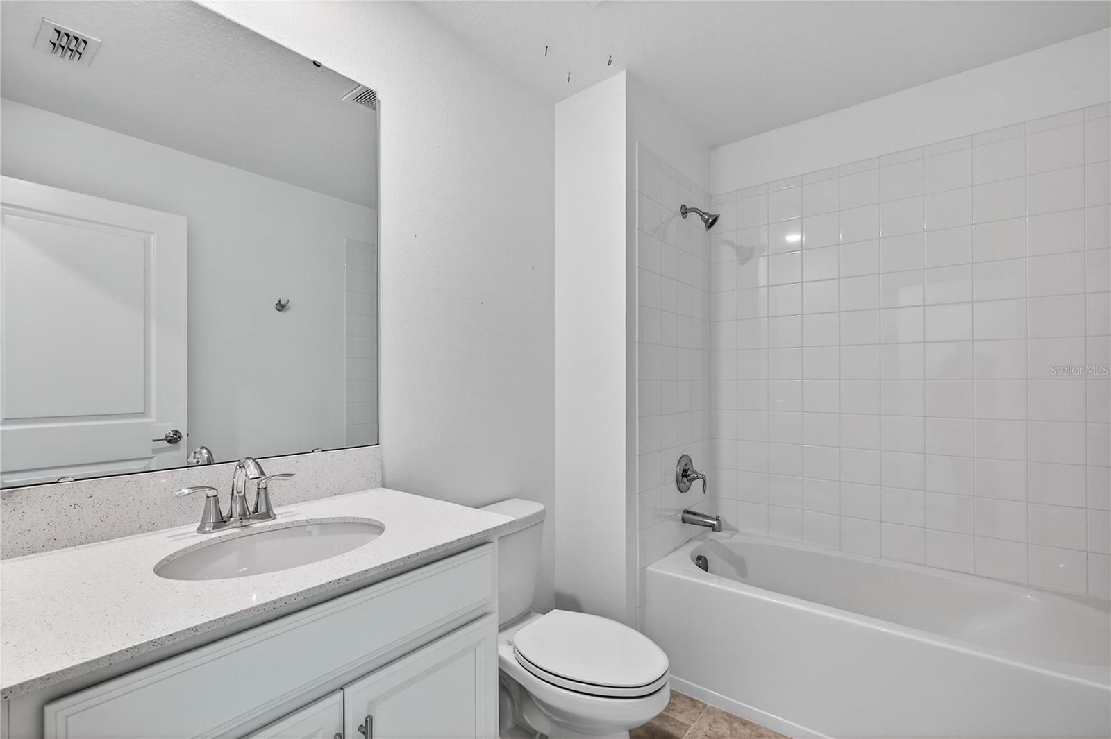 Image 31 of 52 For 5125 Fluorite Drive