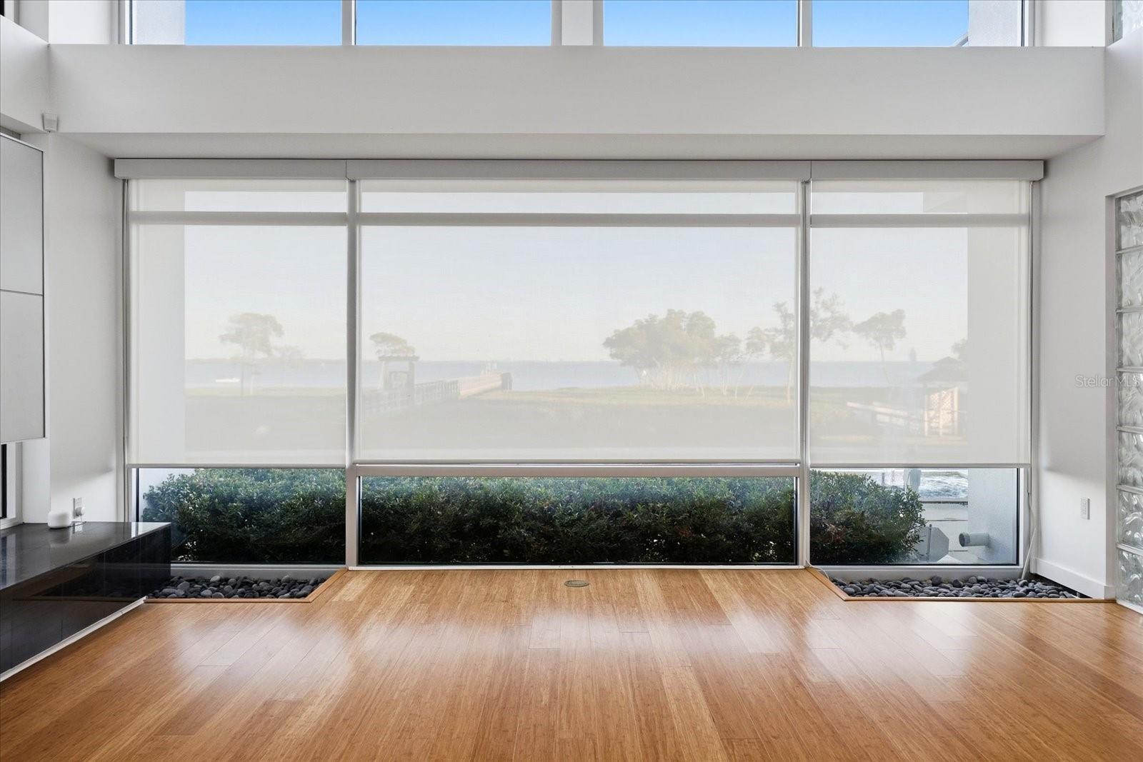 Image 11 of 66 For 1405 Bayshore Drive