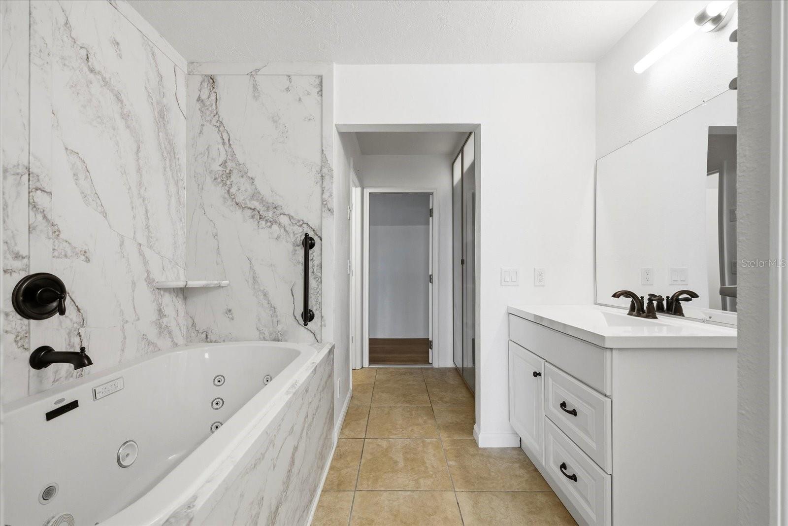 Image 41 of 66 For 1405 Bayshore Drive