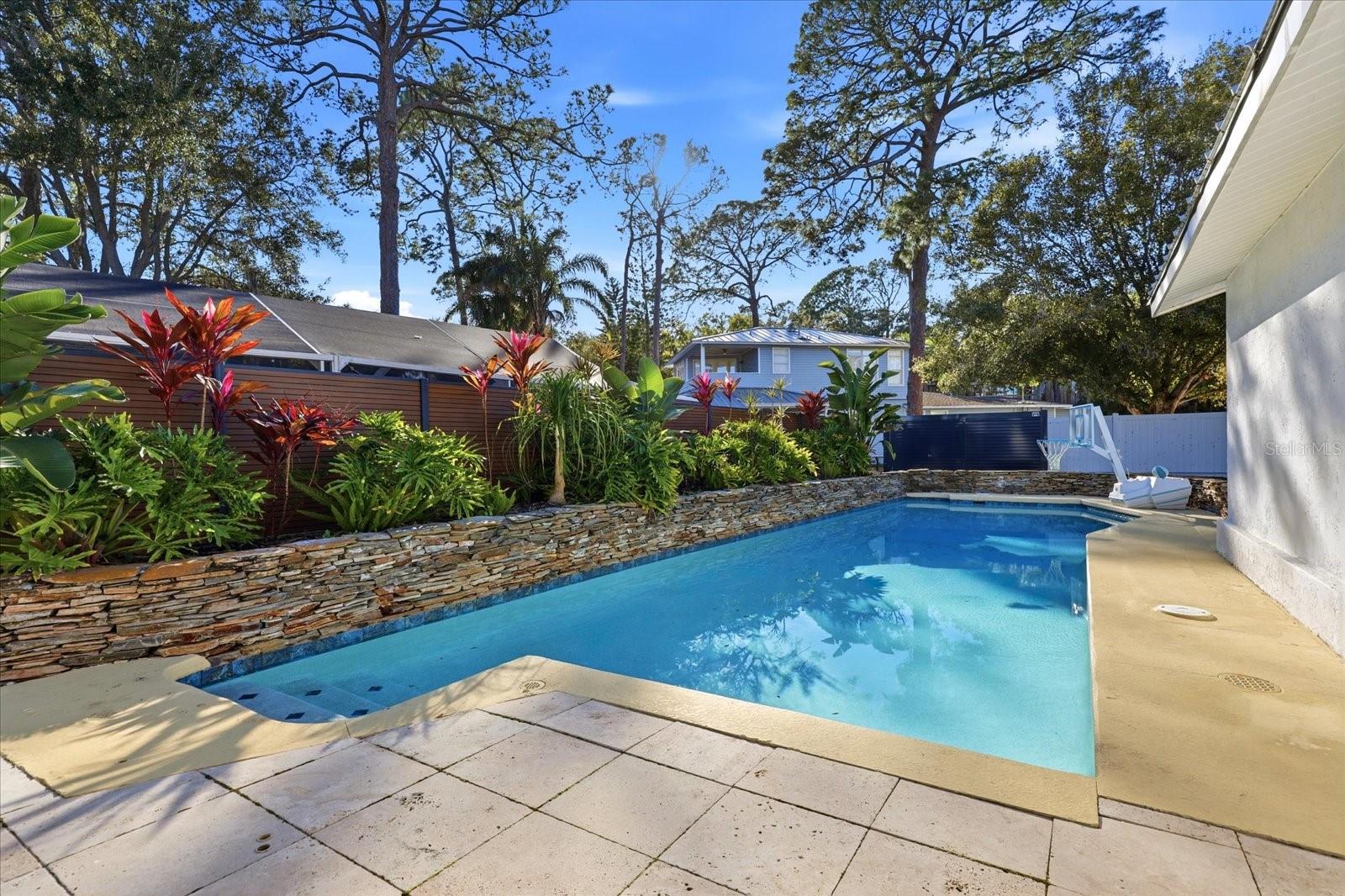 Image 49 of 66 For 1405 Bayshore Drive