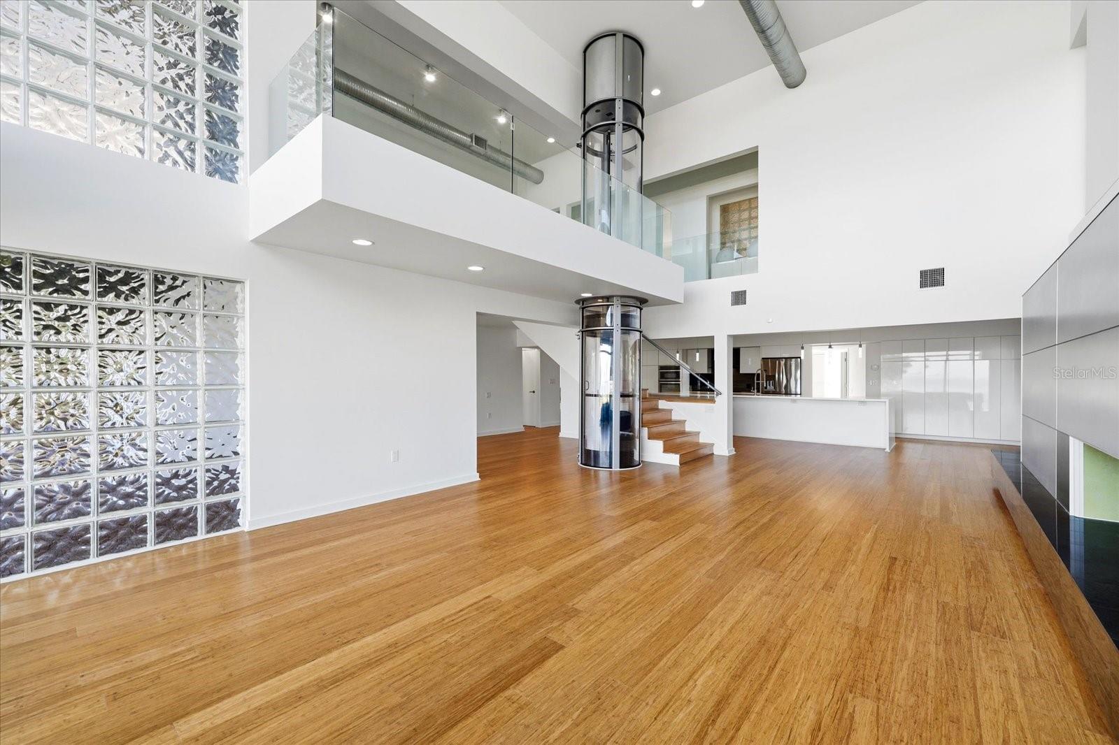 Image 9 of 66 For 1405 Bayshore Drive