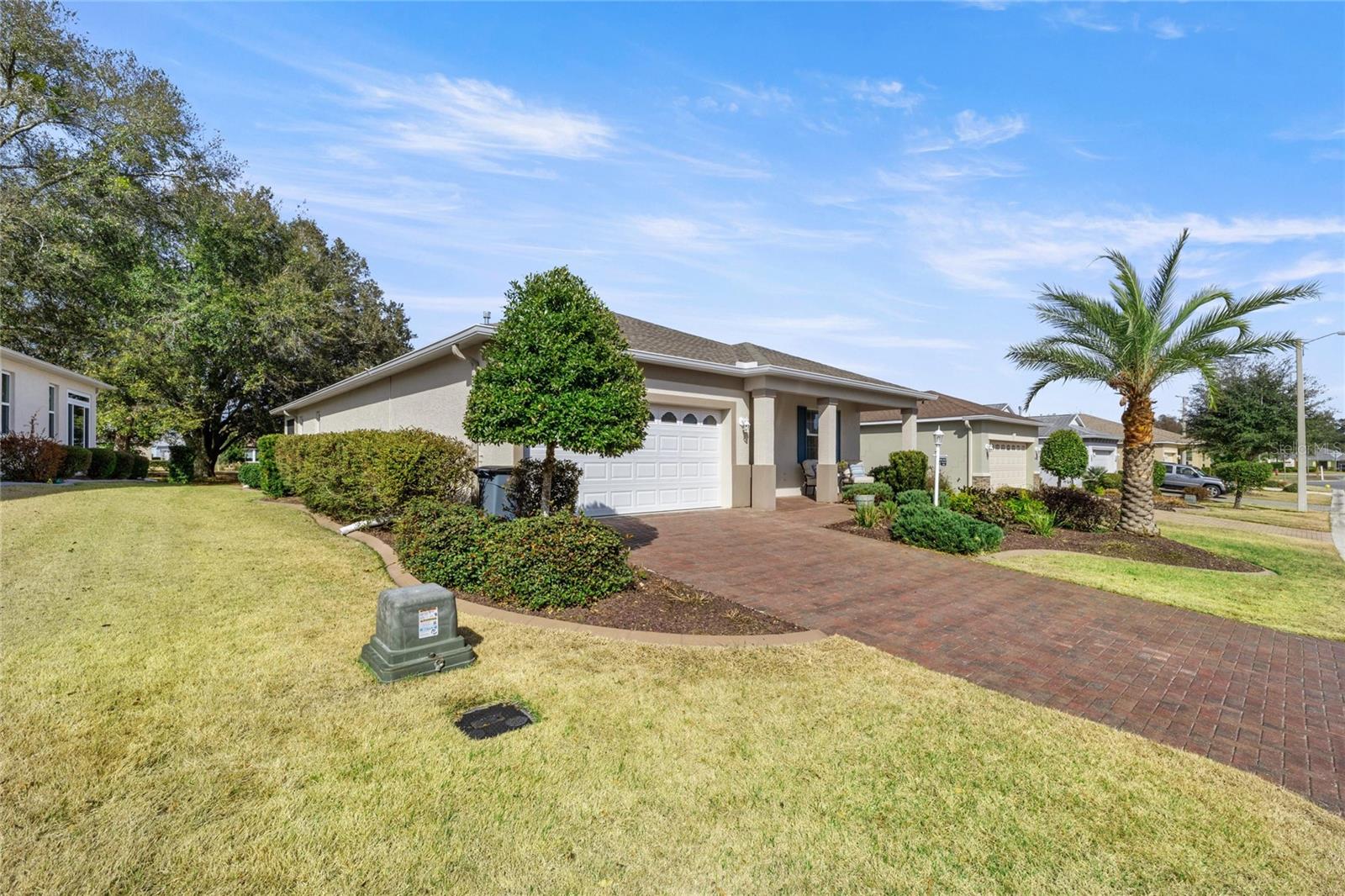 Image 3 of 36 For 7948 89th Loop