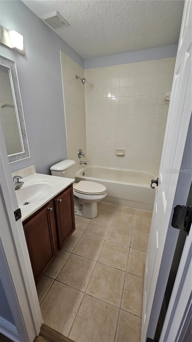 Image 33 of 55 For 317 Blue Water Edge Drive