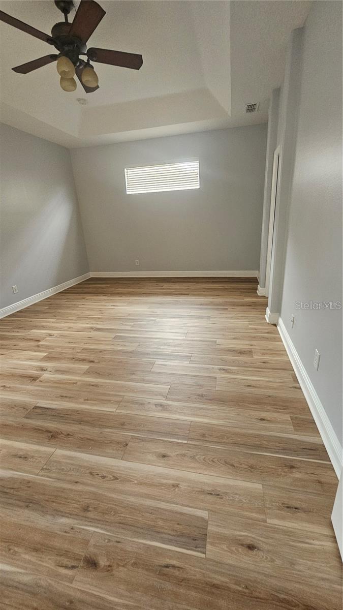 Image 39 of 55 For 317 Blue Water Edge Drive