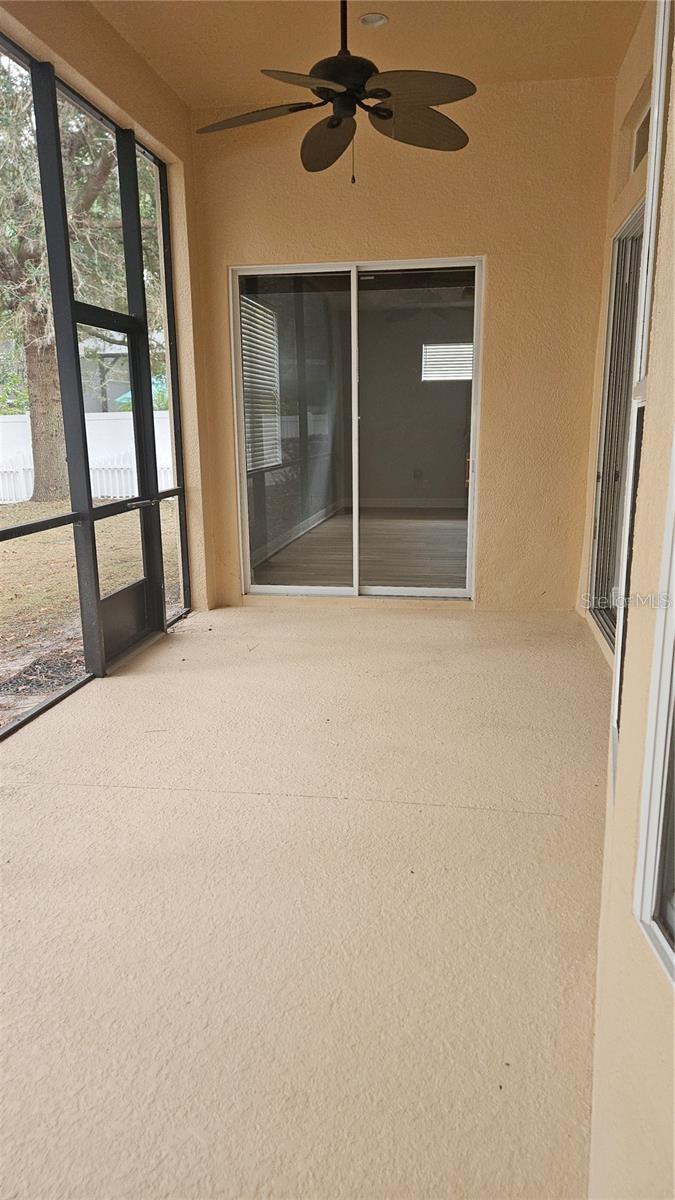 Image 48 of 55 For 317 Blue Water Edge Drive