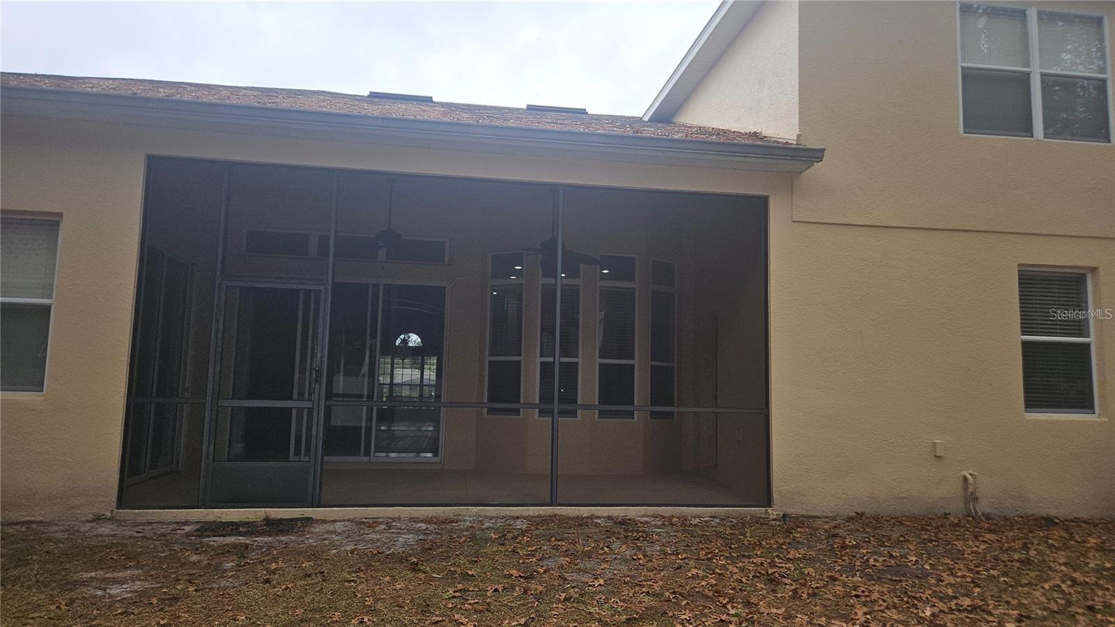 Image 51 of 55 For 317 Blue Water Edge Drive