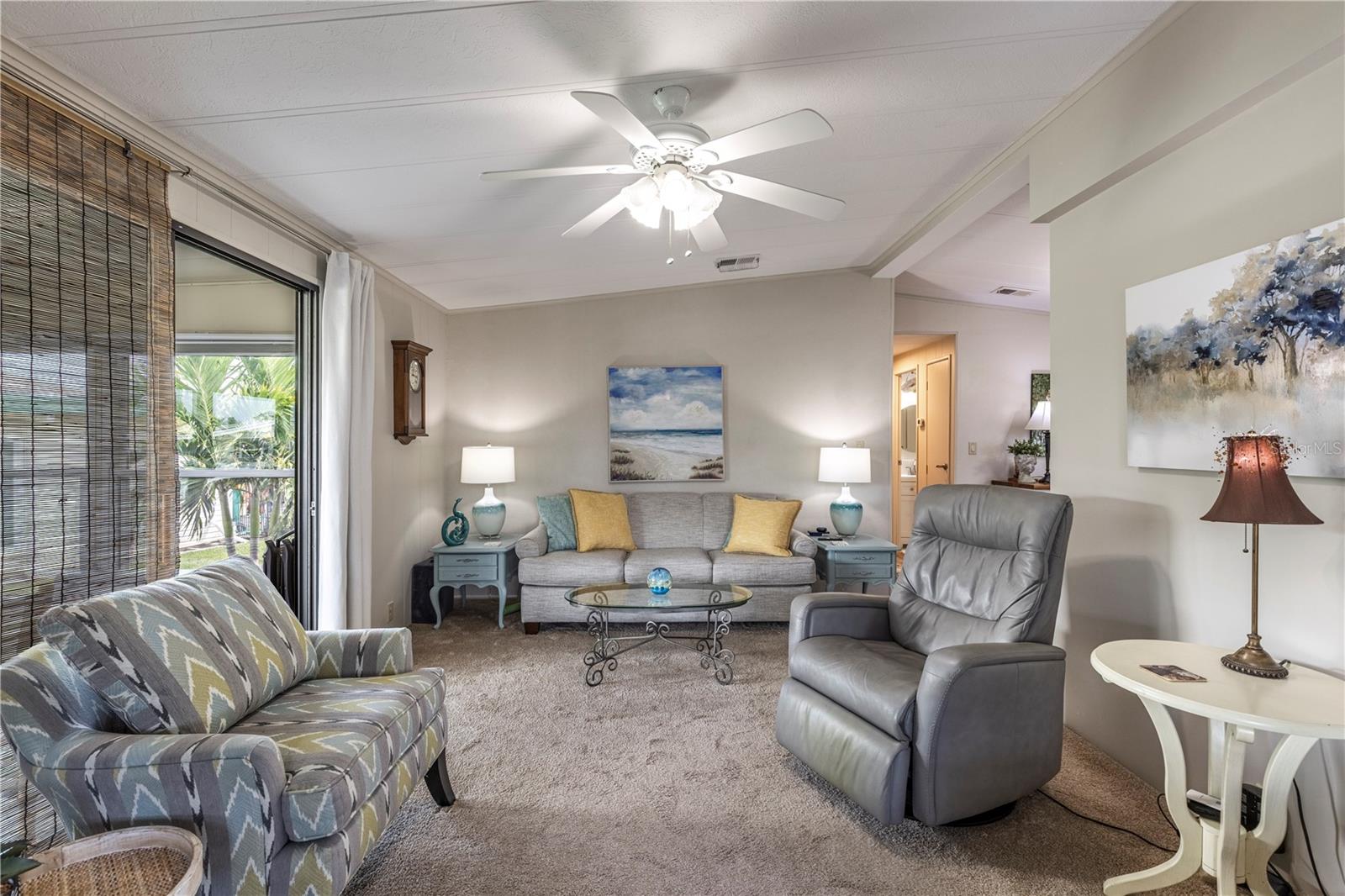 Image 18 of 35 For 1424 Mohawk Circle