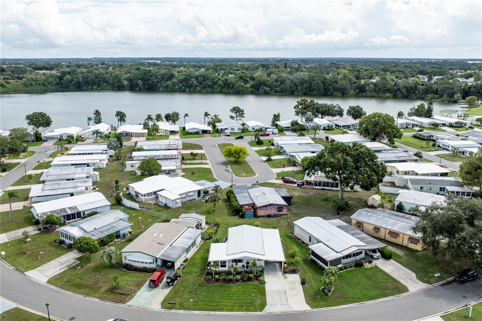 Image 2 of 35 For 1424 Mohawk Circle