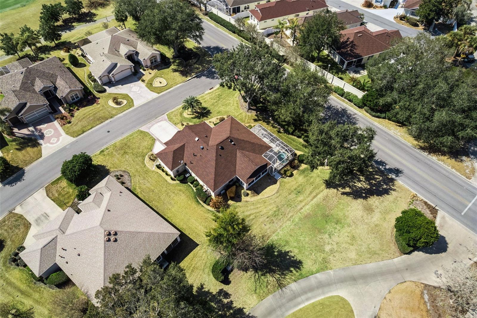 Image 37 of 70 For 17194 85th Willowick Circle