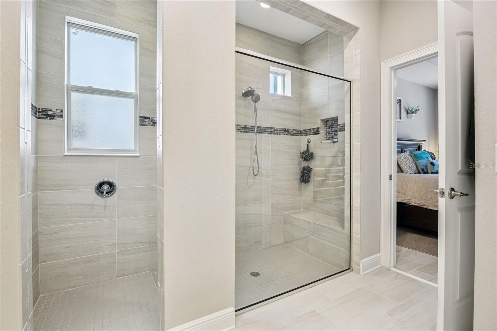 Image 15 of 39 For 17361 Channel Way