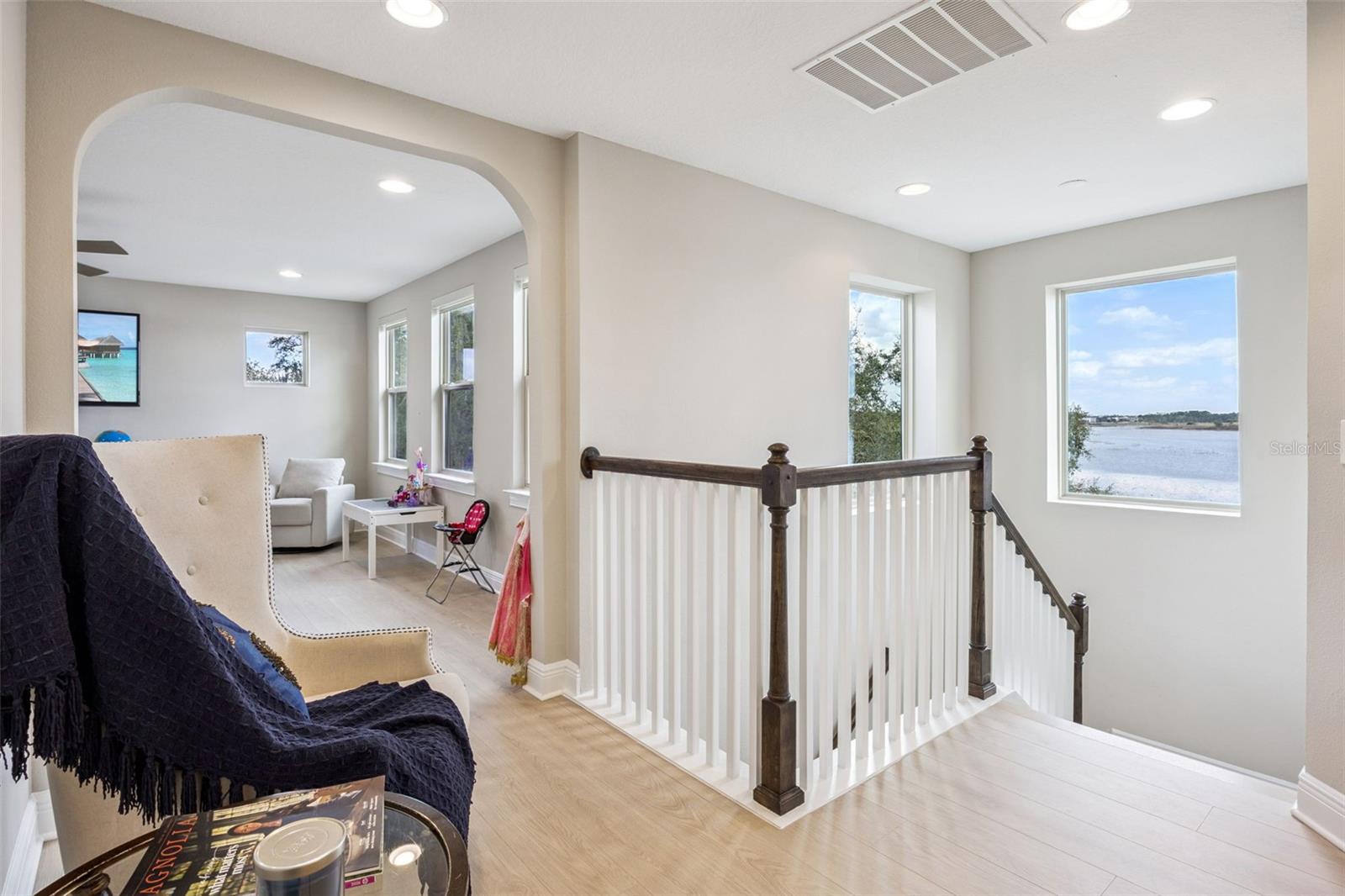 Image 19 of 39 For 17361 Channel Way