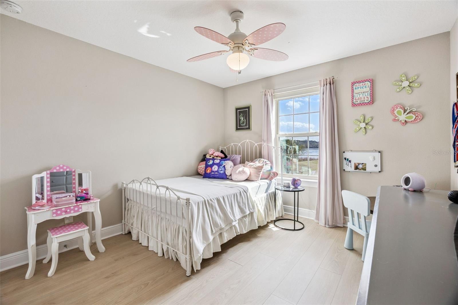 Image 26 of 39 For 17361 Channel Way