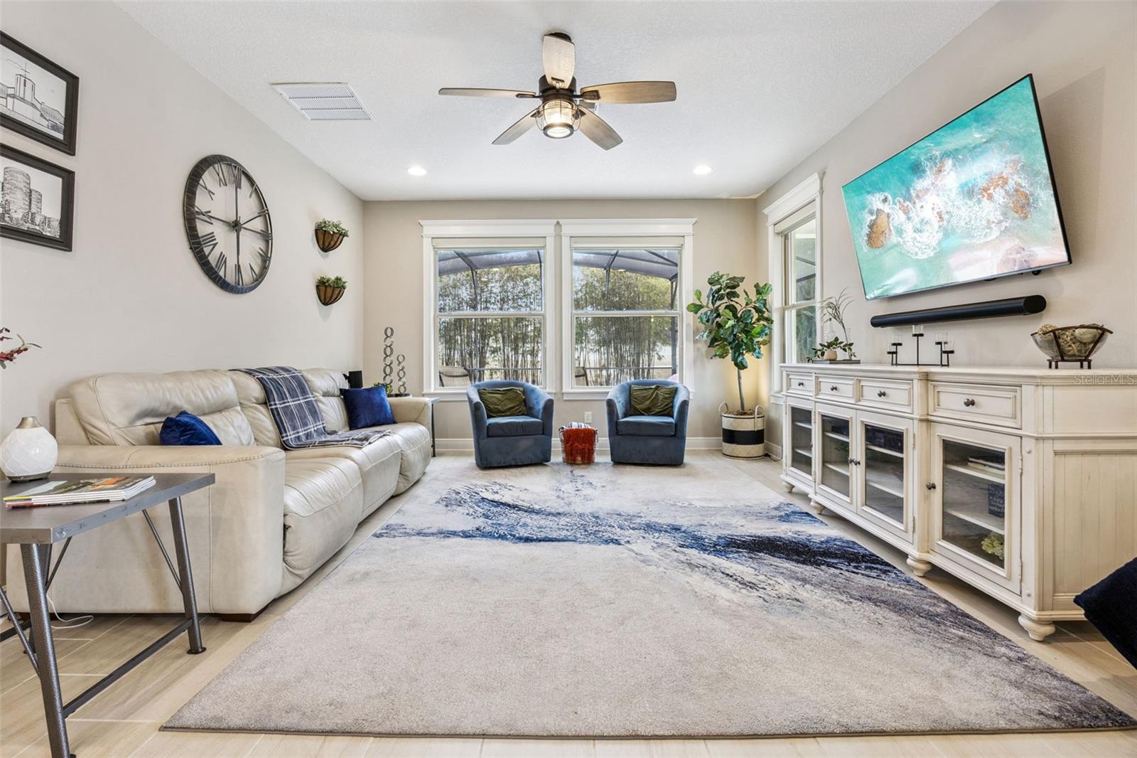 Image 3 of 39 For 17361 Channel Way