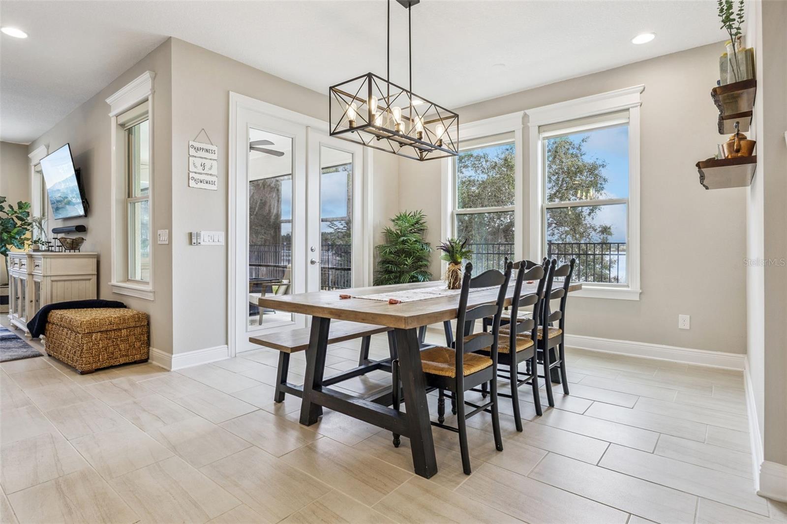 Image 8 of 39 For 17361 Channel Way