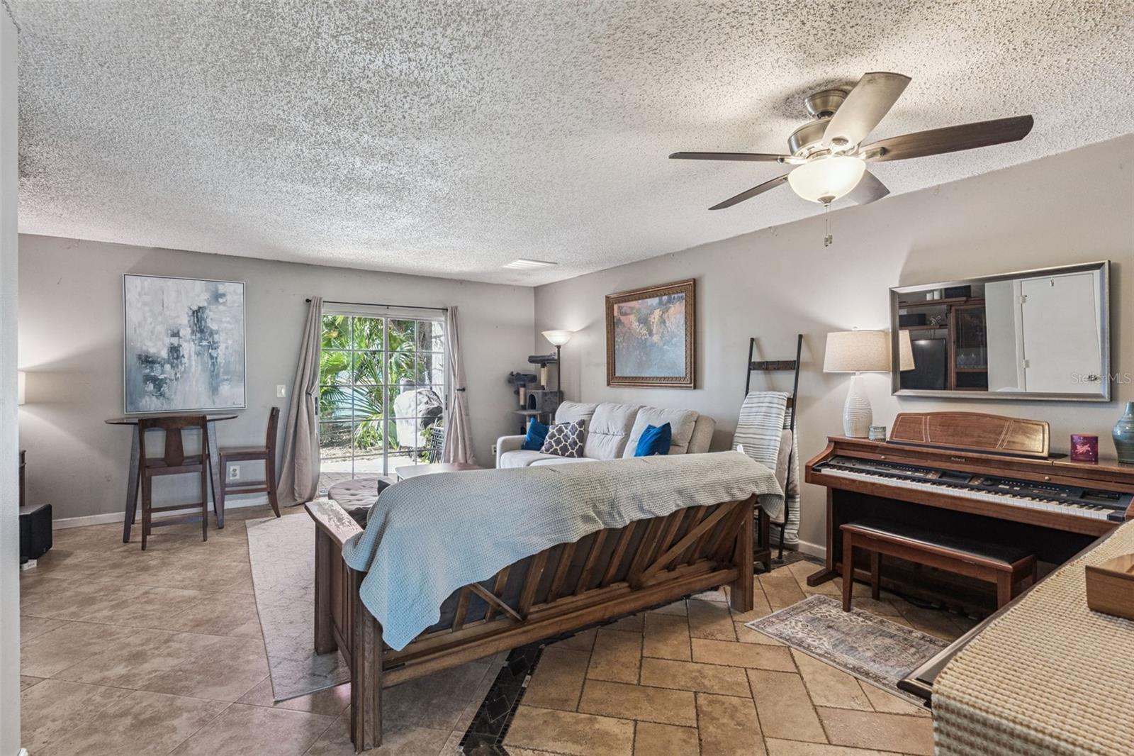 Image 10 of 29 For 2538 Rio Pinar Lakes Boulevard