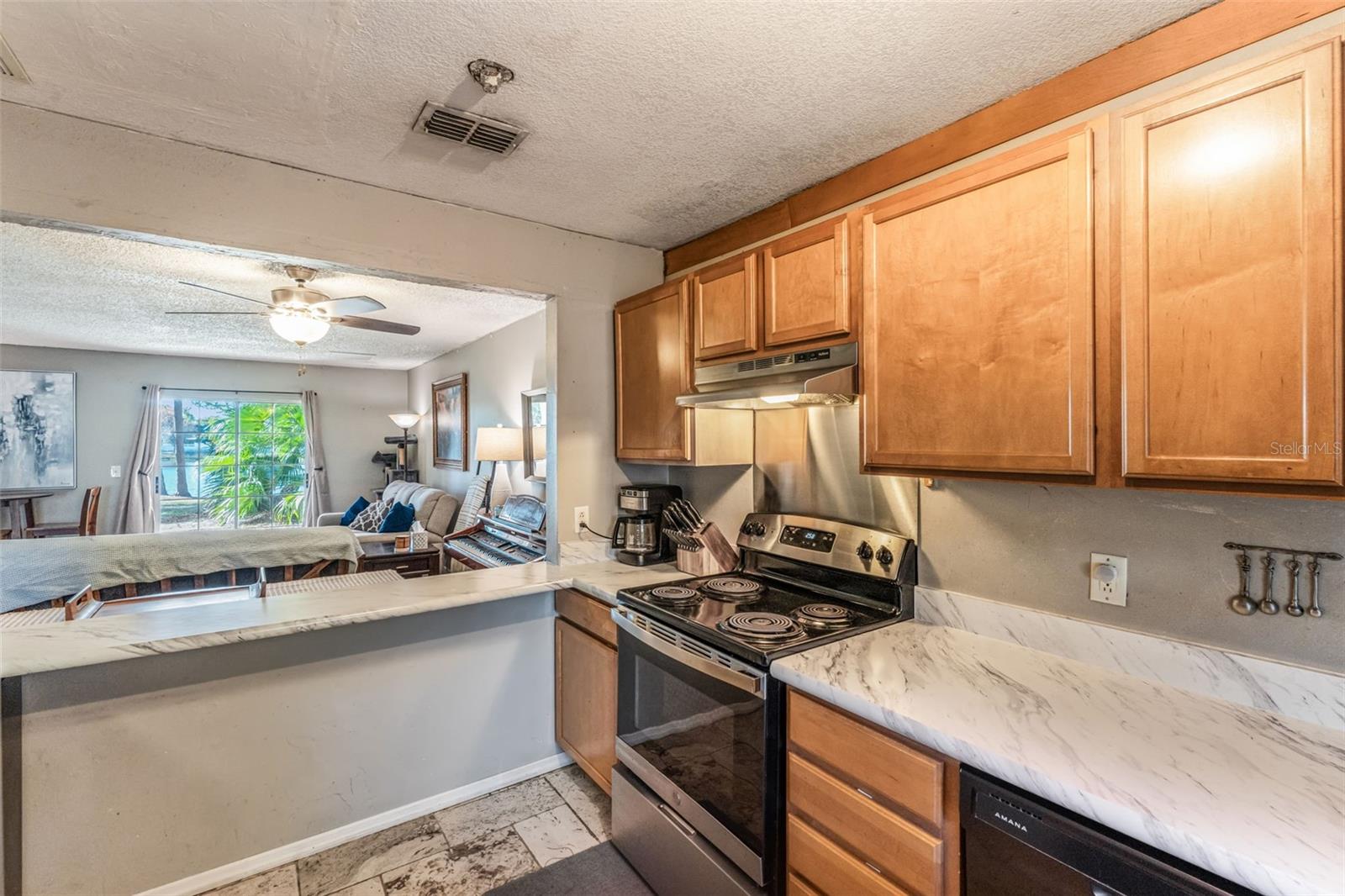 Image 4 of 29 For 2538 Rio Pinar Lakes Boulevard