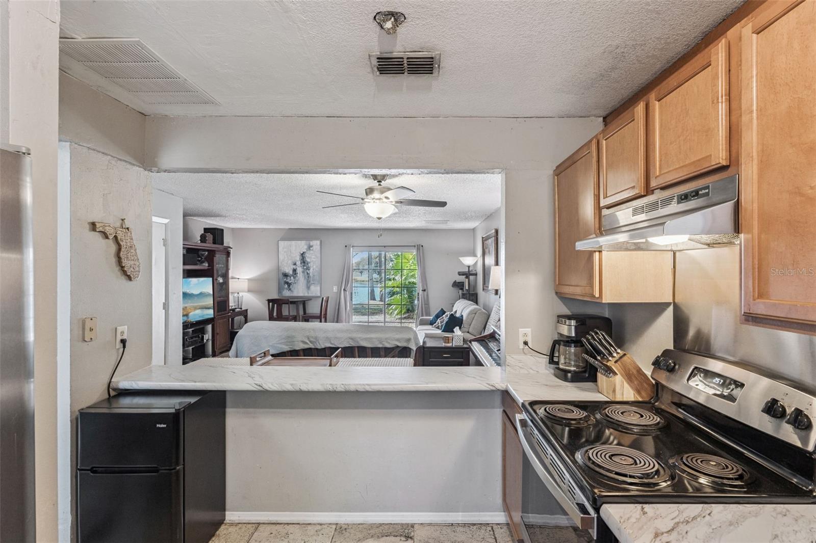 Image 5 of 29 For 2538 Rio Pinar Lakes Boulevard