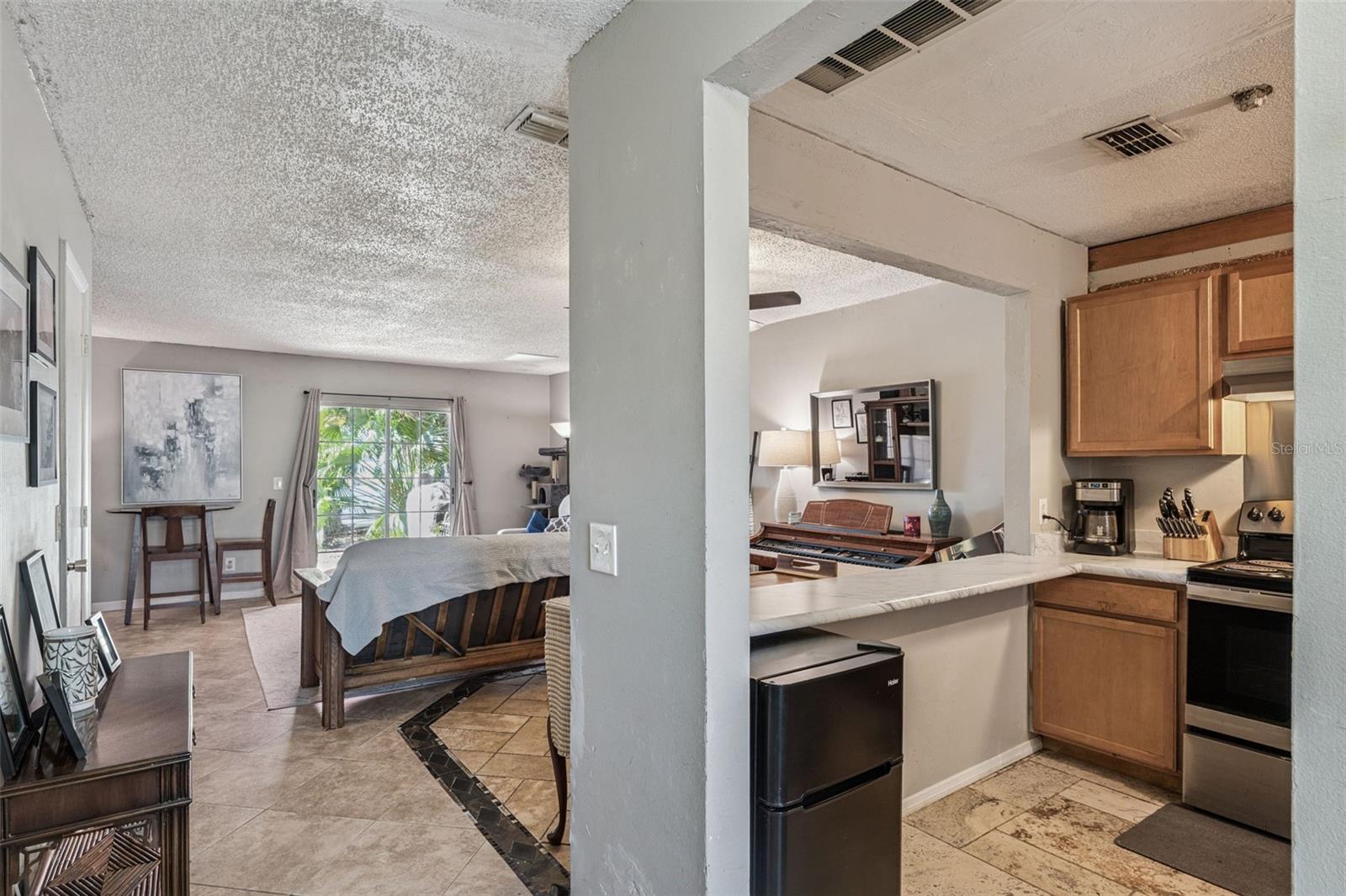 Image 7 of 29 For 2538 Rio Pinar Lakes Boulevard