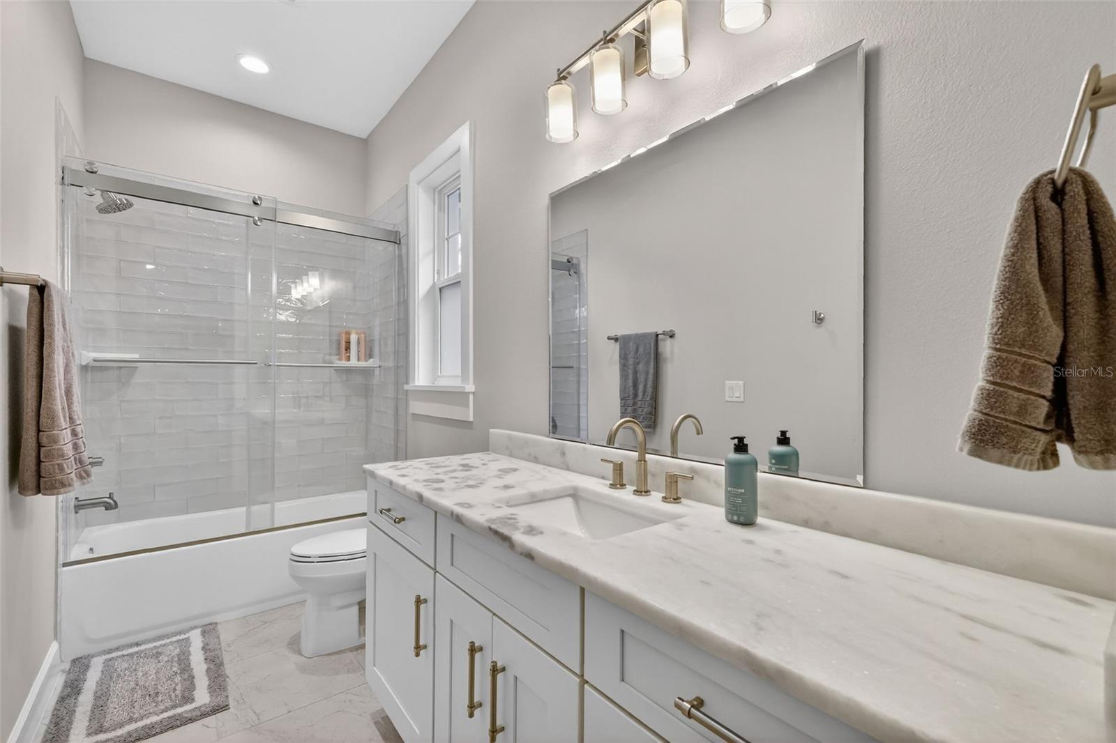 Image 22 of 62 For 2898 Ann Rou Road