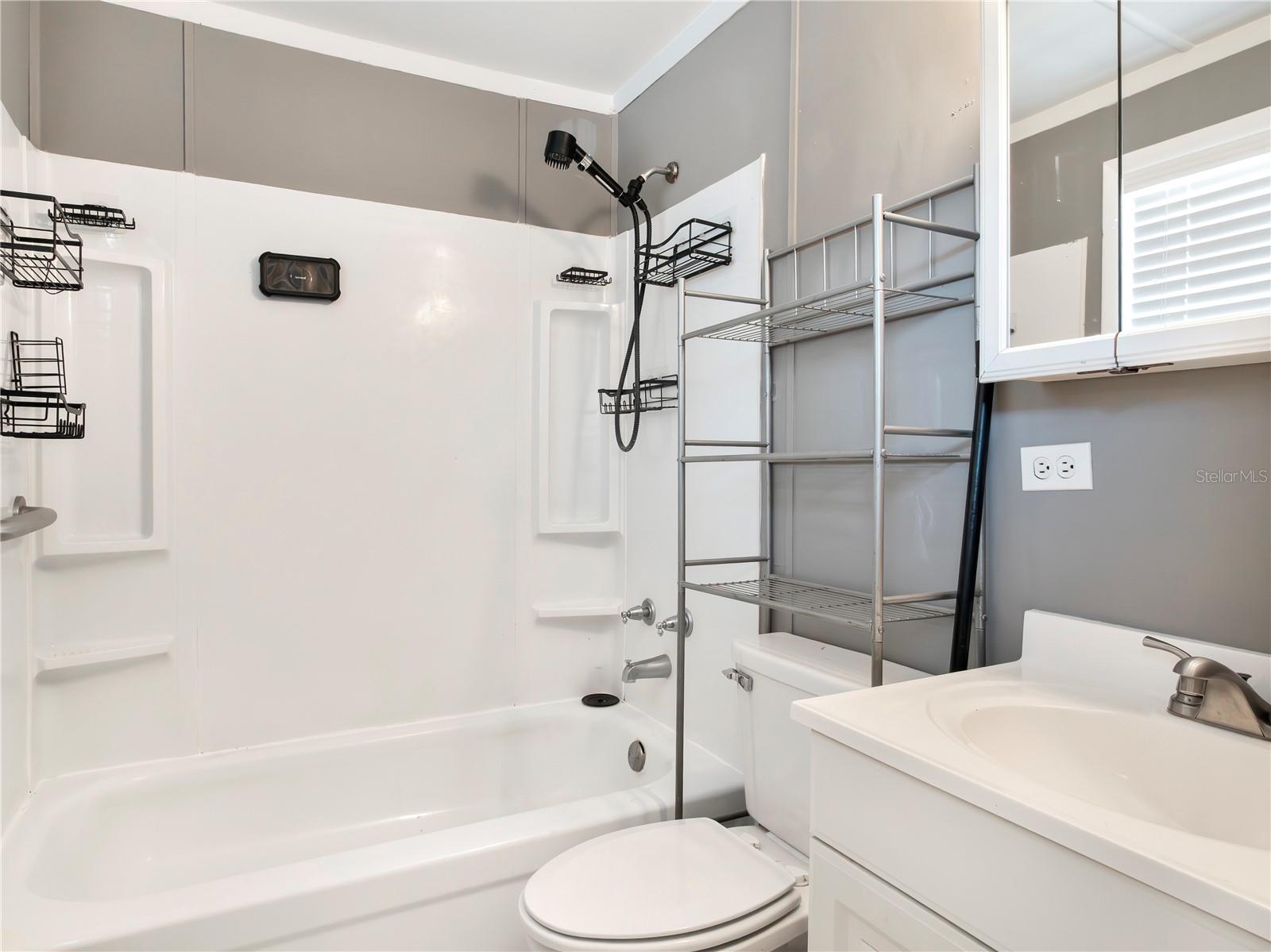 Image 14 of 21 For 10301 U S Highway 27 172