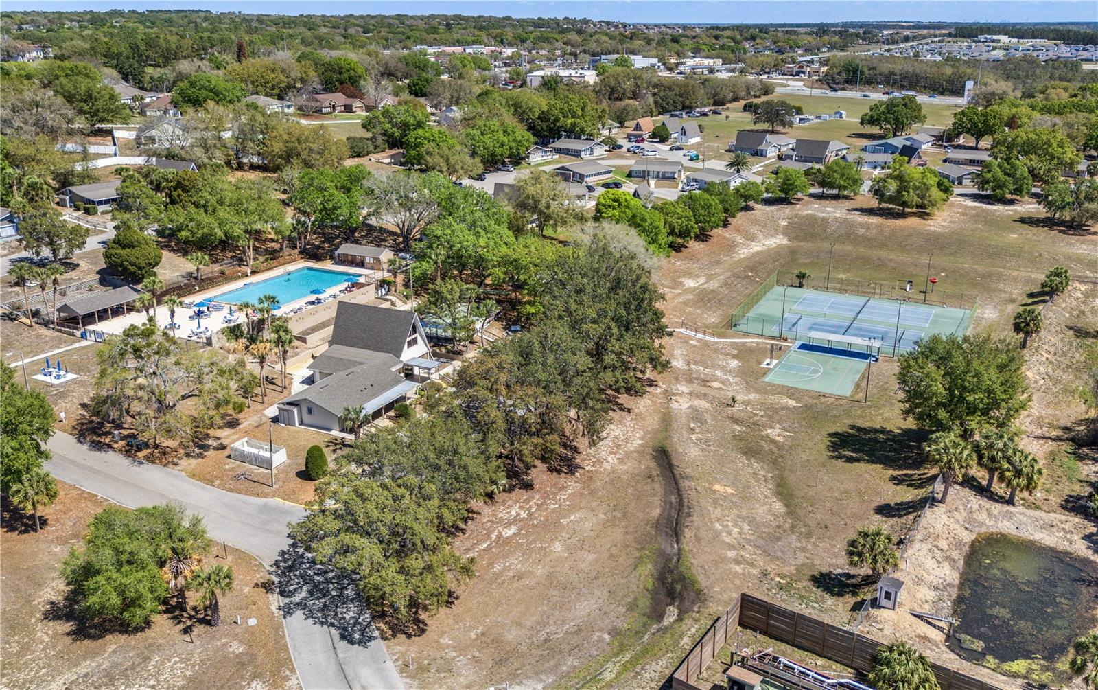 Image 15 of 21 For 10301 U S Highway 27 172