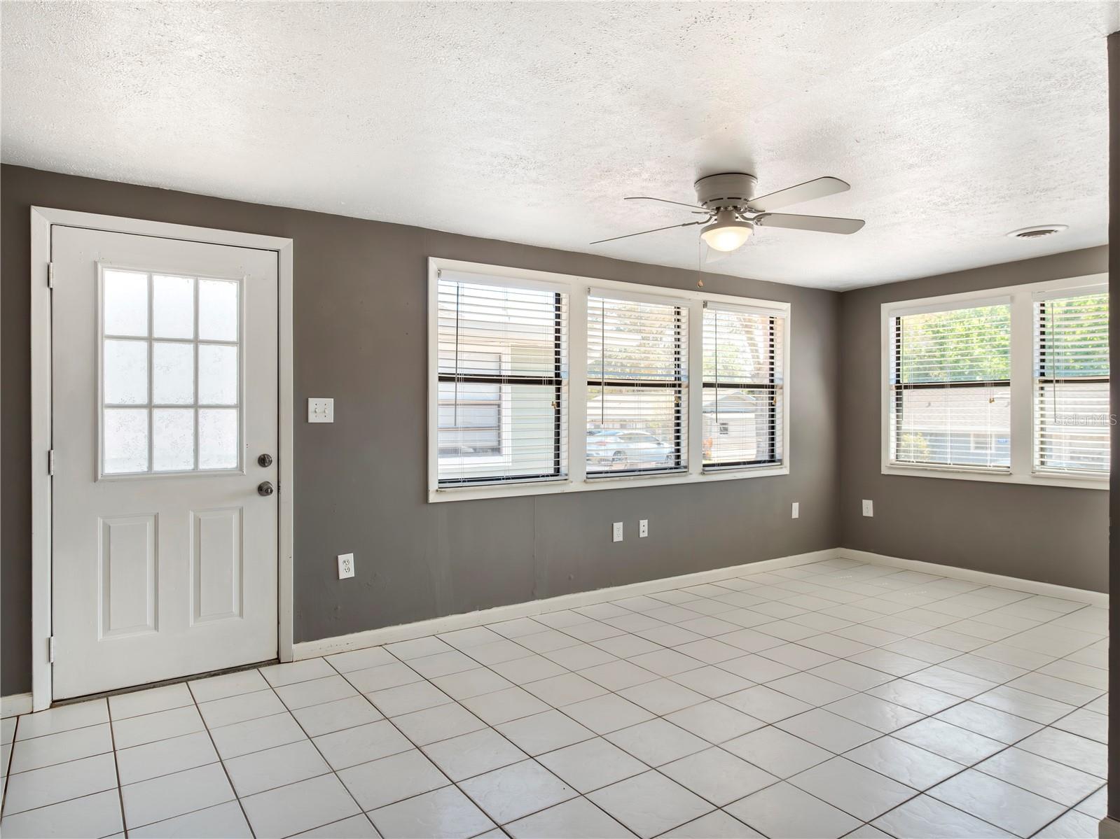 Image 4 of 21 For 10301 U S Highway 27 172